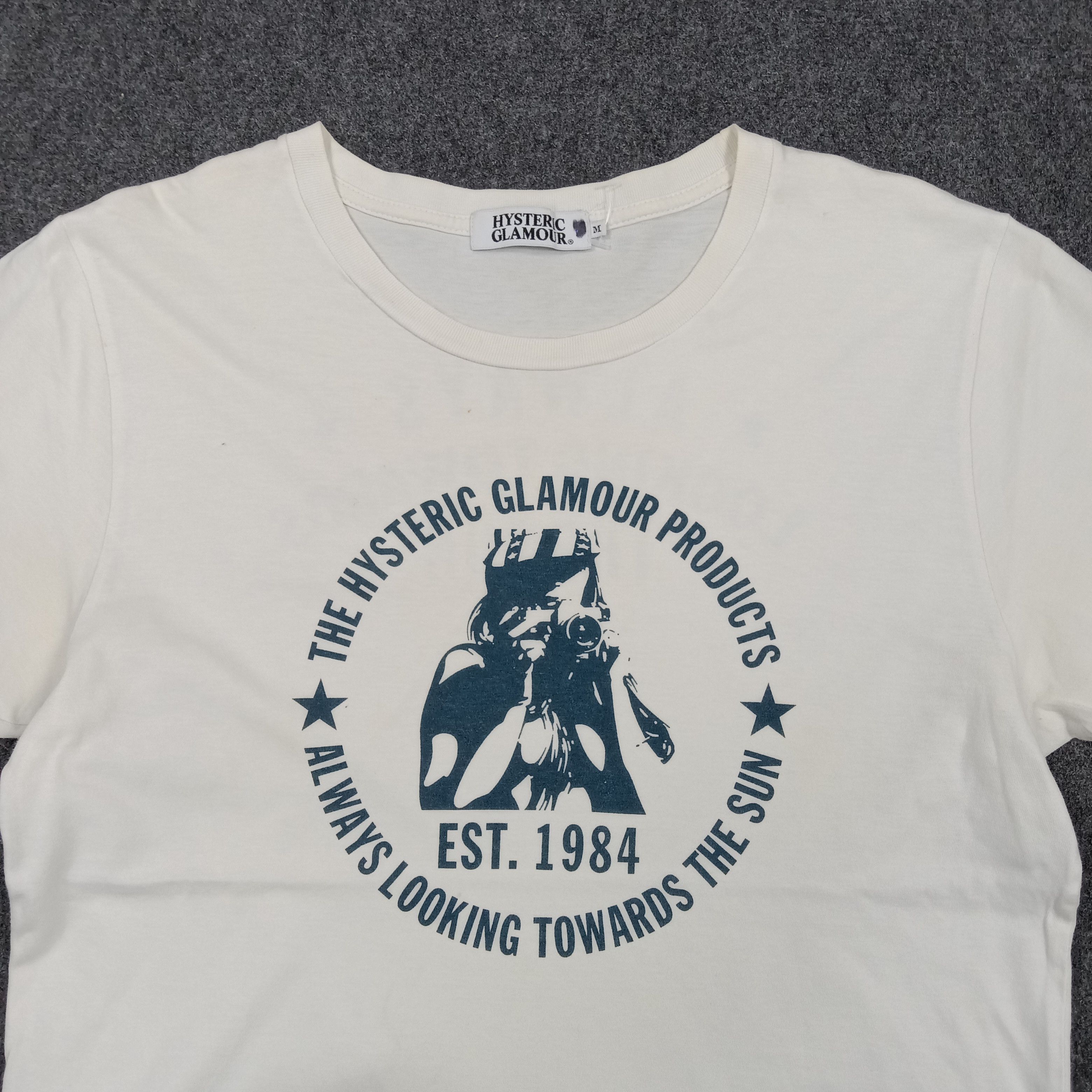 Hysteric Glamour Hysteric Glamour Photography Japanese Parody Tshirt C294N68 Size US M / EU 48-50 / 2 - 2 Thumbnail