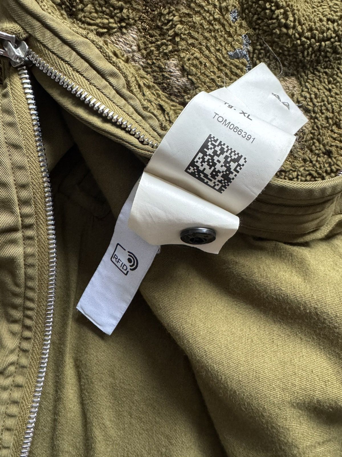Stone Island Shadow Project Stone Island Shadow Project off-centre zip jumper Size US XL / EU 56 / 4 - 20 Thumbnail