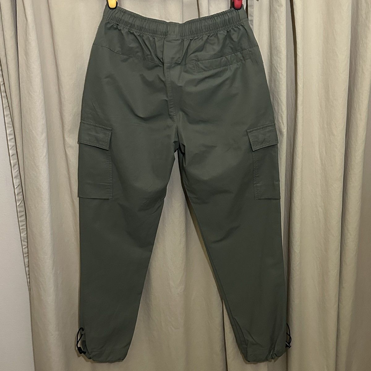 Nike Nike Sportswear Woven Utility Cargo Pants Olive CU4325-380 Size US 30 / EU 46 - 2 Thumbnail