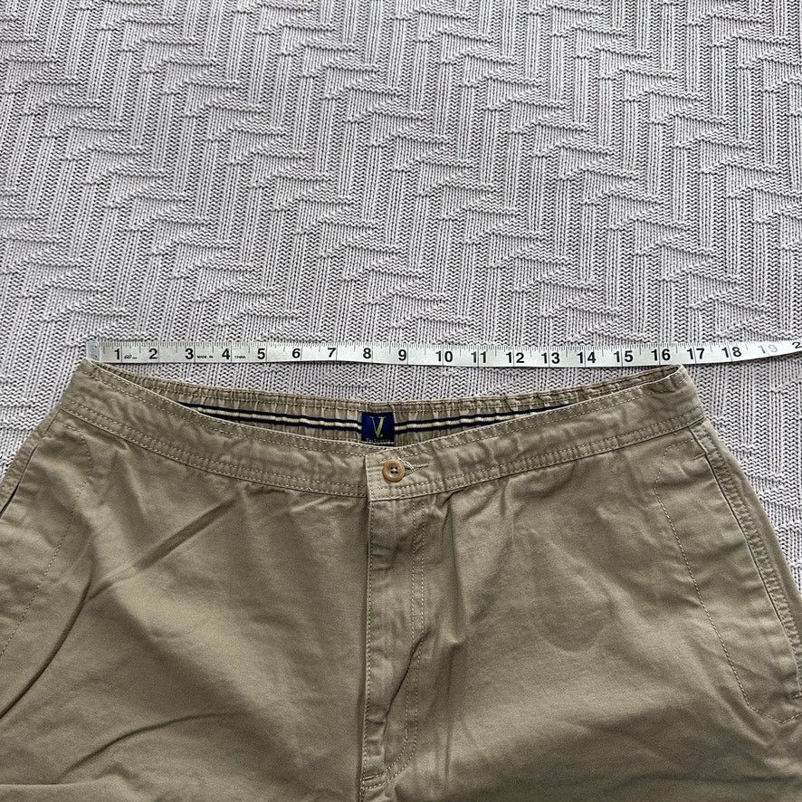 Van Heusen Van Heusen khaki shorts size 40 Size US 40 / EU 56 - 5 Thumbnail