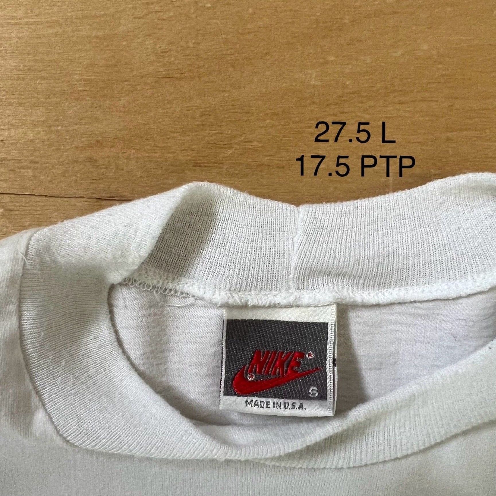Nike VINTAGE Nike Just Do It Shirt Small White 90s Long Sleeve Made in USA Oregon Mens S White Nike Shirt 90s Size US S / EU 44-46 / 1 - 6 Thumbnail