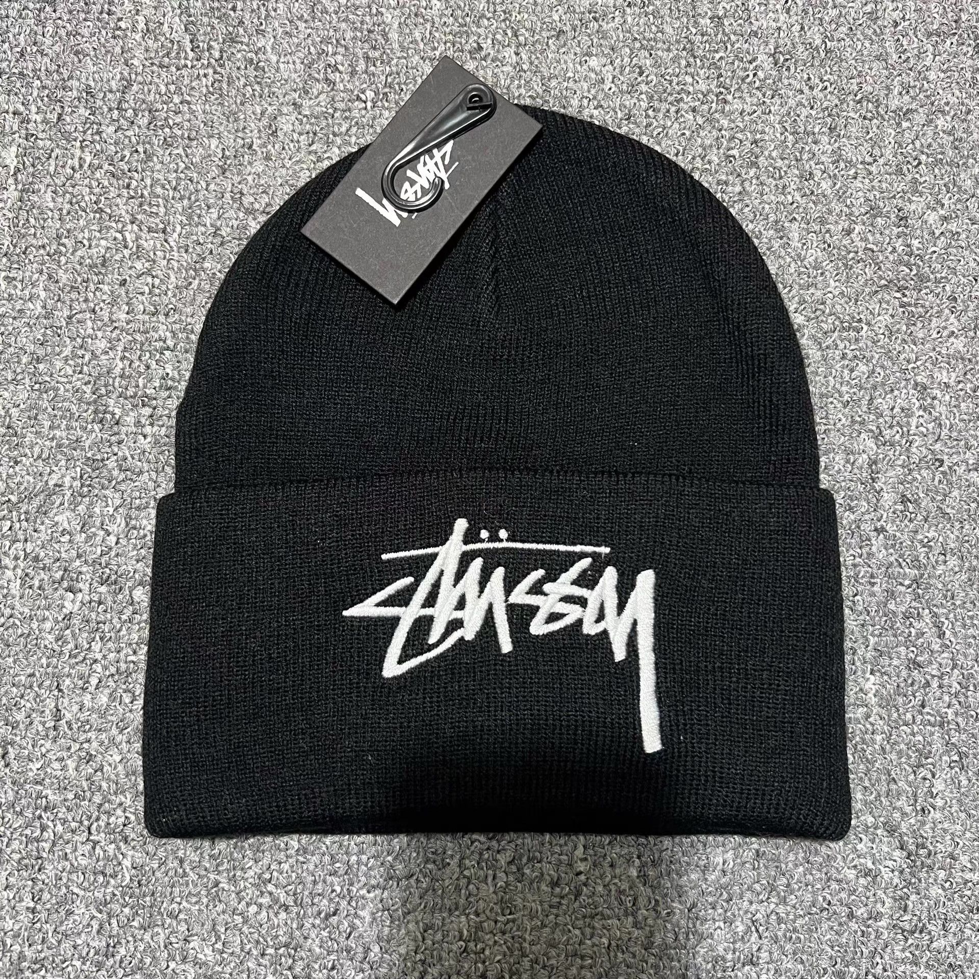 Stussy Stussy classic large logo embroidered knit beanie Q7 Size ONE SIZE - 7 Thumbnail