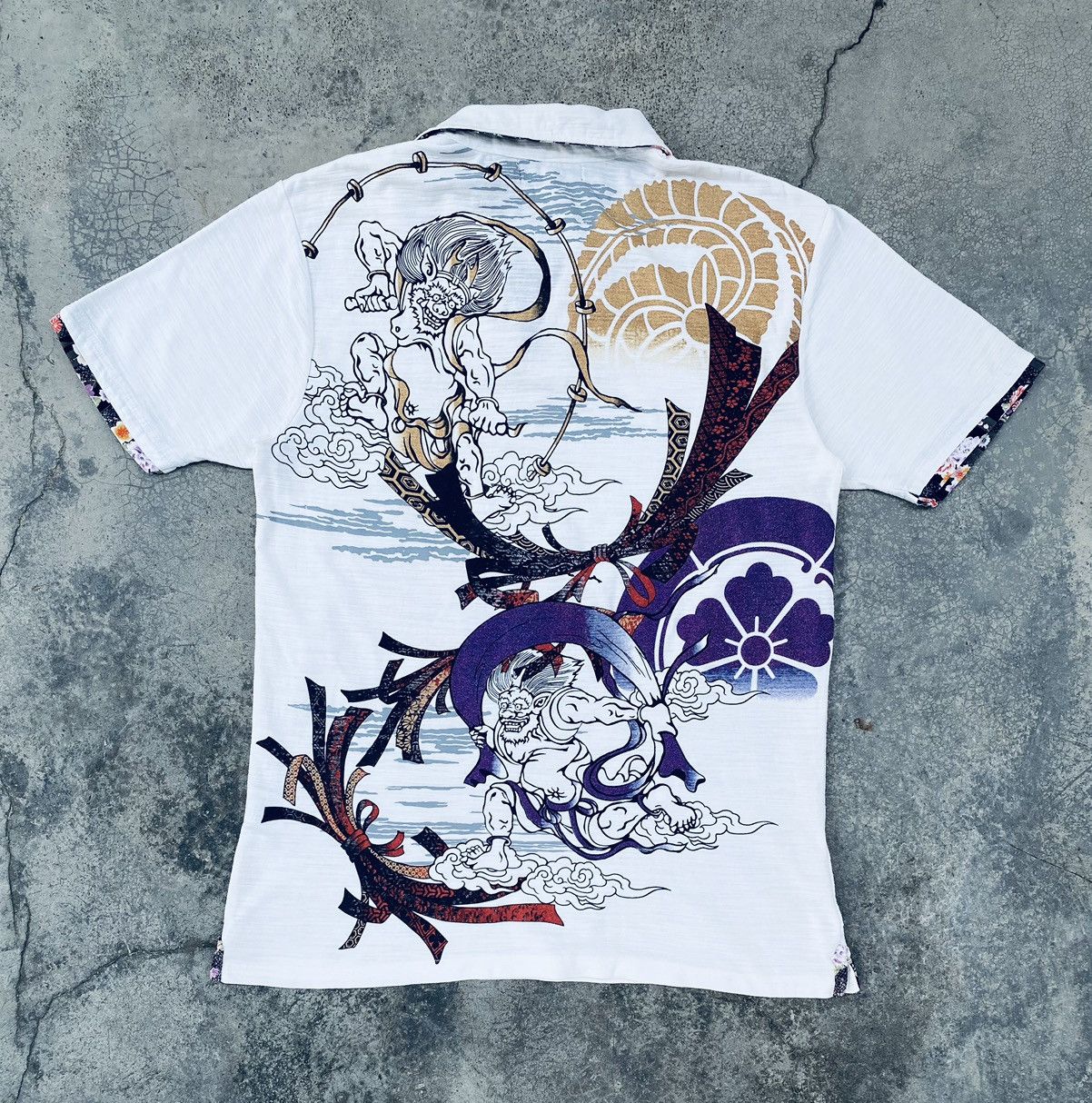 Vintage Vintage Sukajan Devil Back Print Open Collar Tees Size US L / EU 52-54 / 3 - 2 Thumbnail
