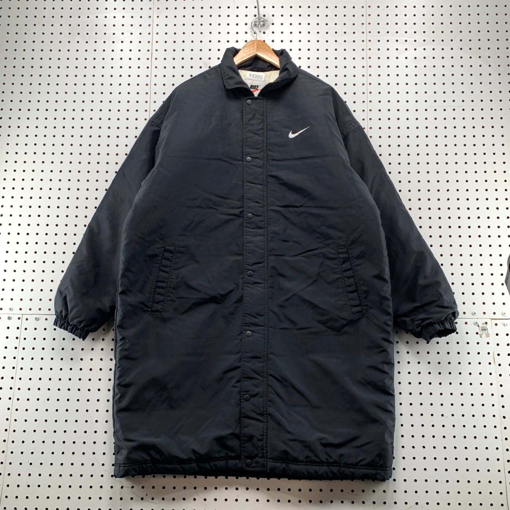 Nike VINTAGE Nike Coat Jacket Mens Large Black Green Swoosh Insulated Long Jacket Size US L / EU 52-54 / 3 - 2 Thumbnail