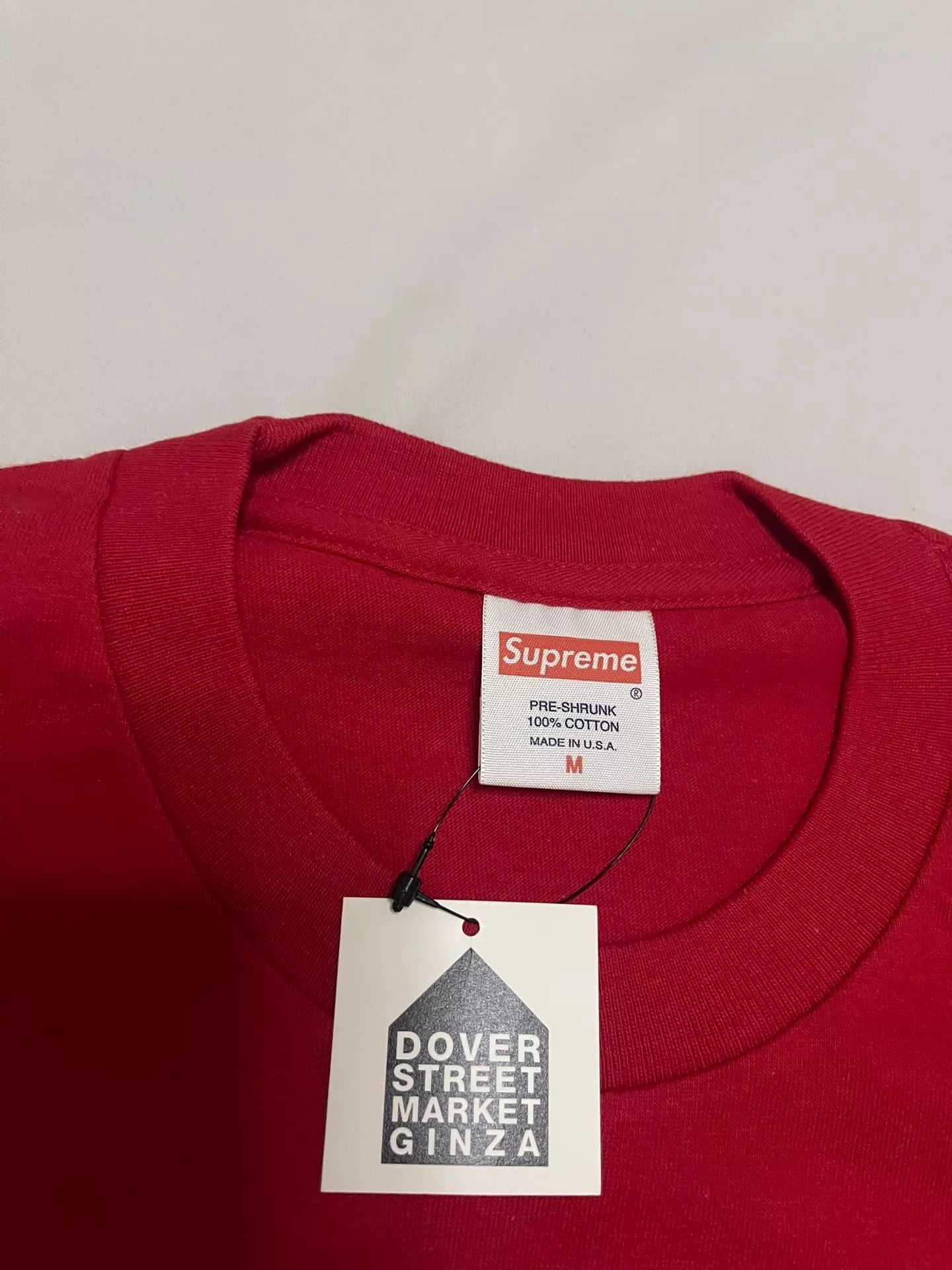 Superdry Supreme Butterfly Gonz Artist Collab Red M Tee NWT Size US M / EU 48-50 / 2 - 2 Thumbnail