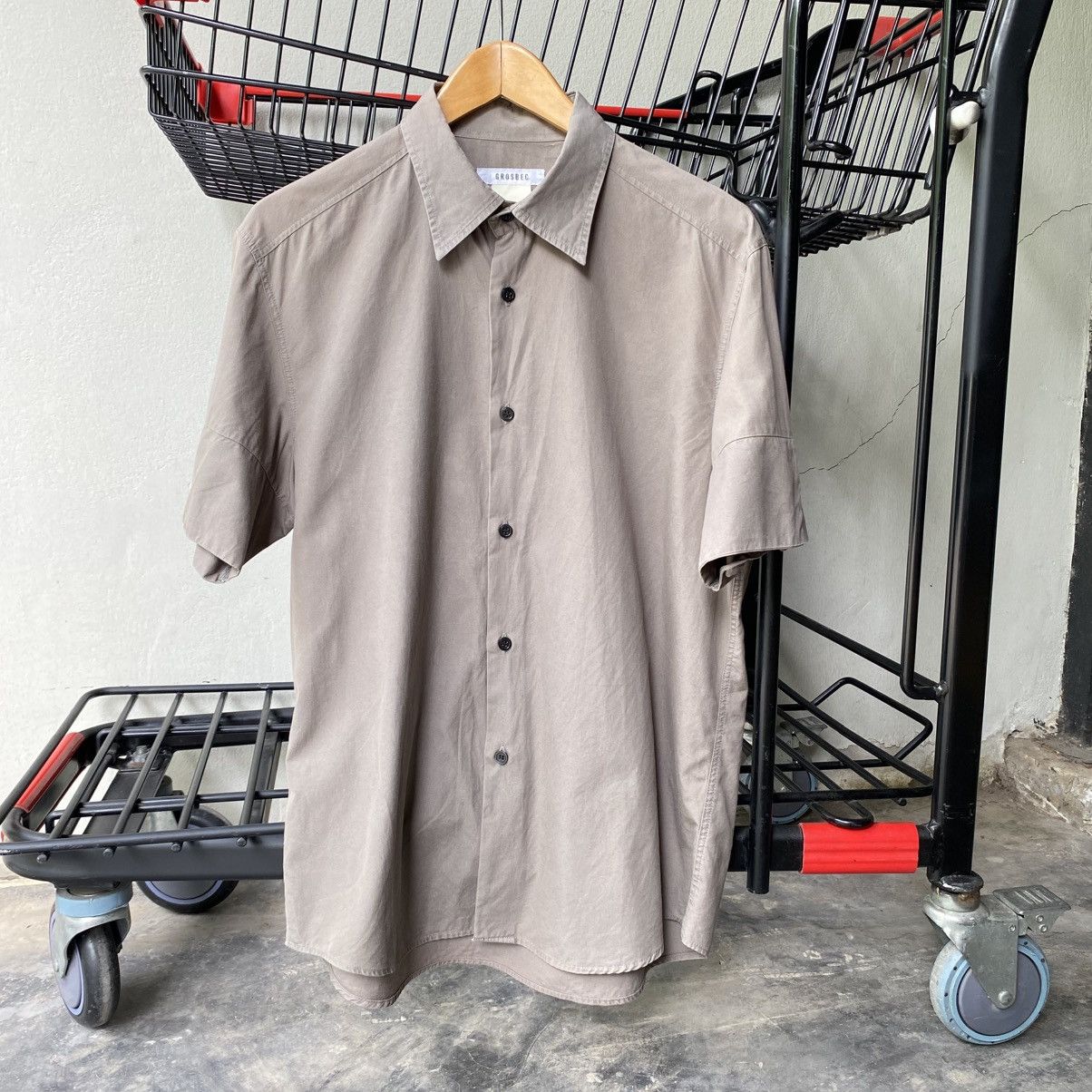 Designer × Japanese Brand GROSBEC Stone Taupe Short Sleeve Shirt Size US M / EU 48-50 / 2 - 1 Thumbnail