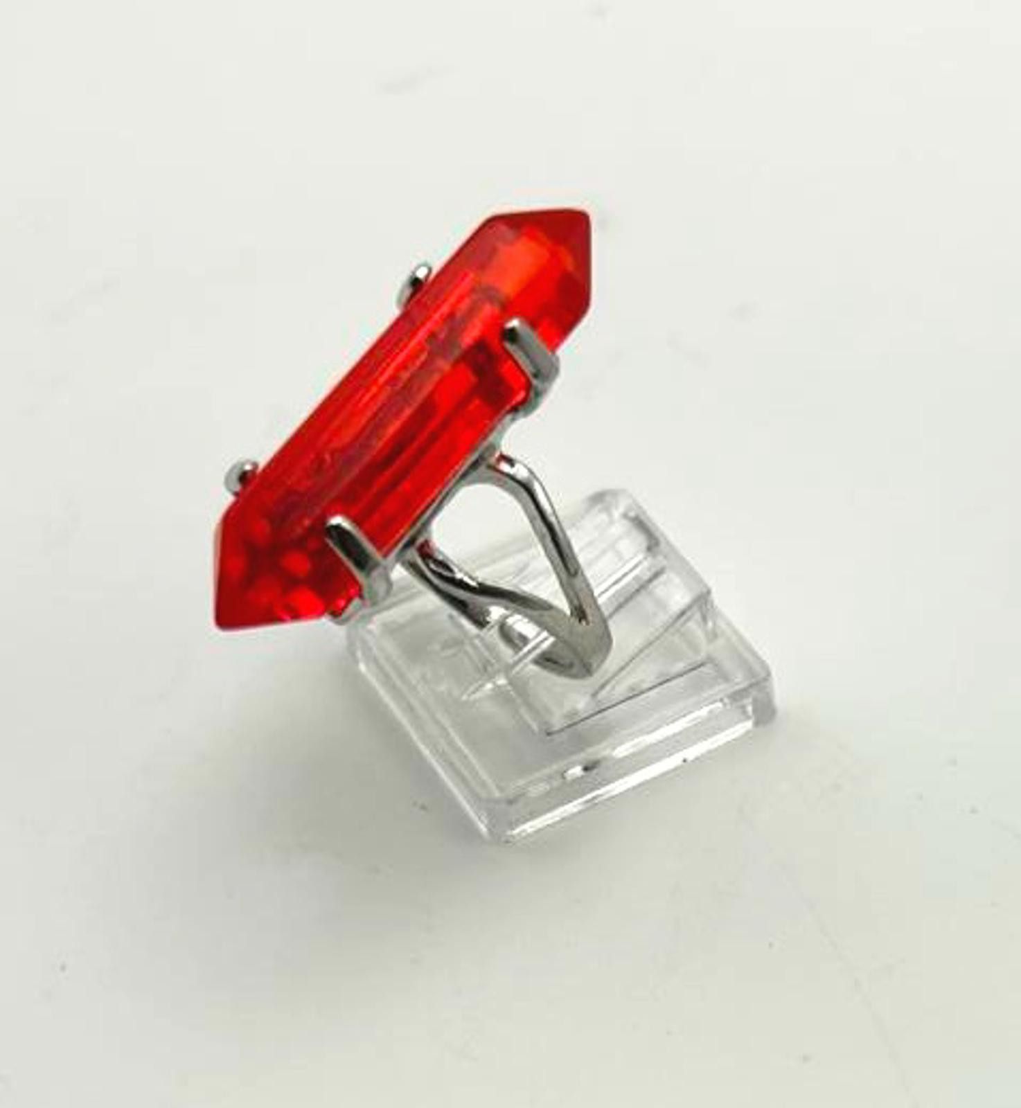 Designer Vintage Statement Ring Red Crystal Hexagon Lucite Jewelry Size ONE SIZE - 2 Thumbnail
