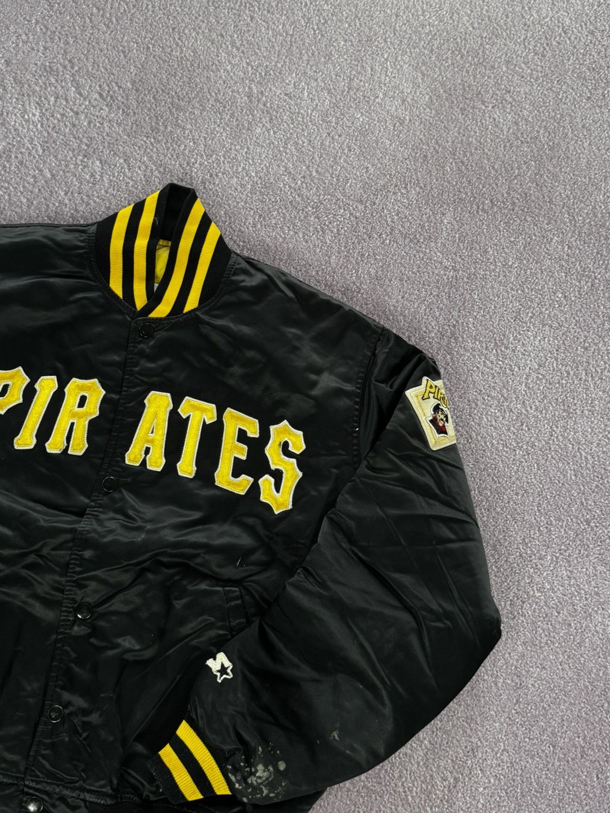 Starter 90s Vintage Starter Pittsburgh Pirates MLB Satin Bomber Size US L / EU 52-54 / 3 - 4 Thumbnail