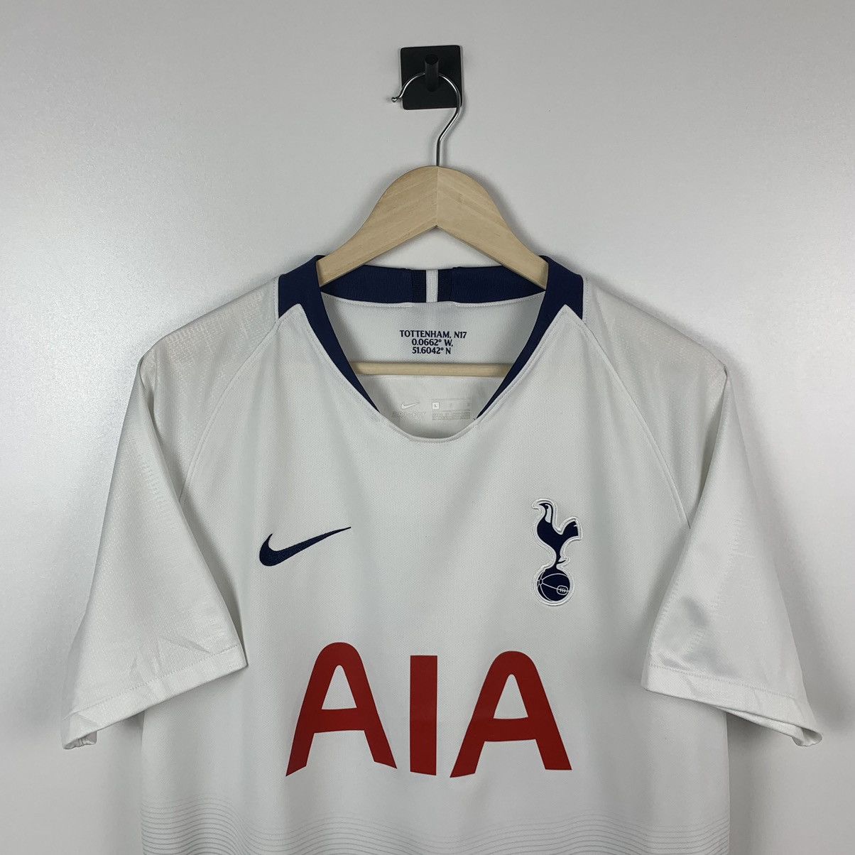 Nike Nike Tottenham Hotspur 2018 2019 Soccer Football Jersey Sz L Size US L / EU 52-54 / 3 - 2 Thumbnail