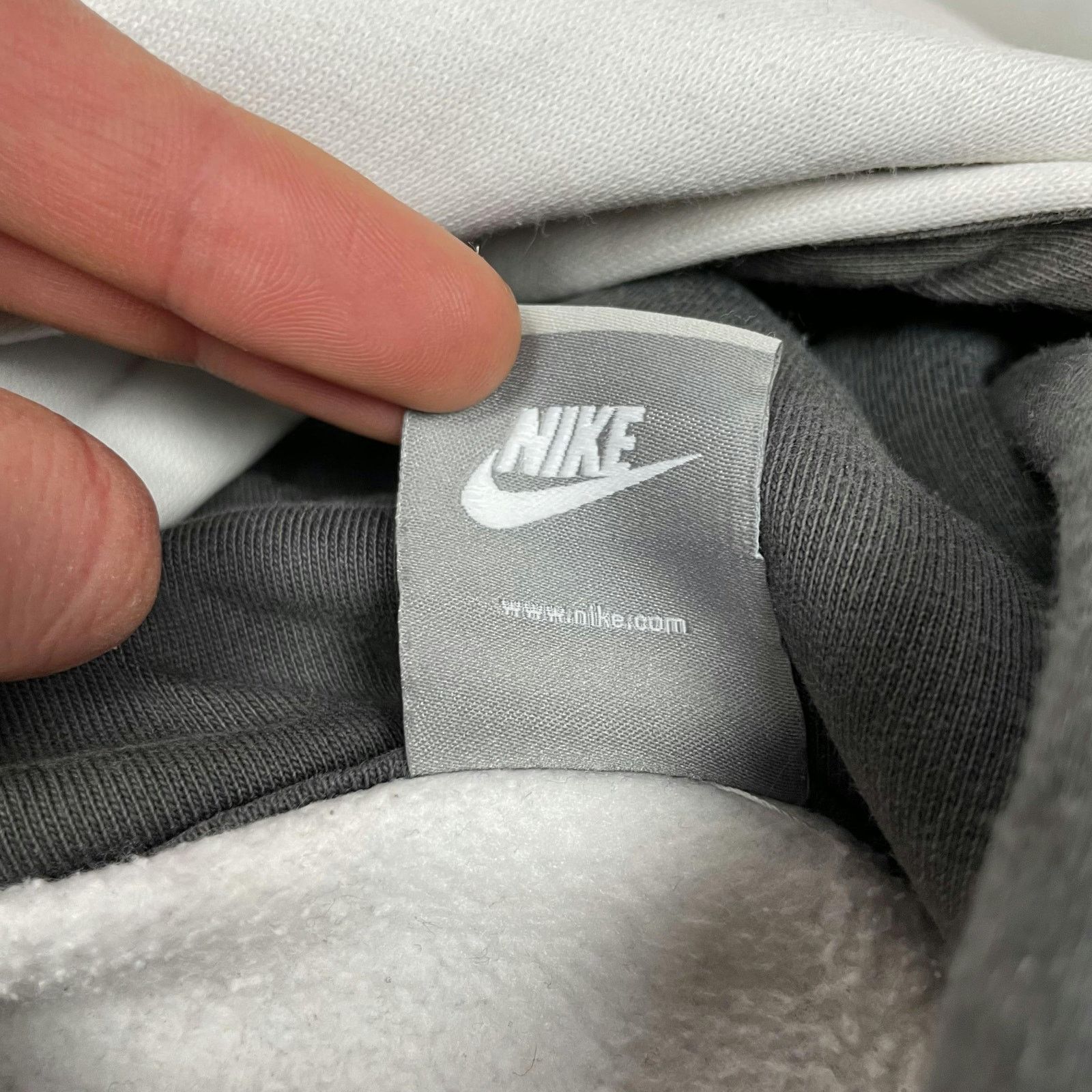 Nike × Vintage Nike Spellout Men's White Fleece Lined Pullover Hoodie XXL Size US XXL / EU 58 / 5 - 10 Thumbnail