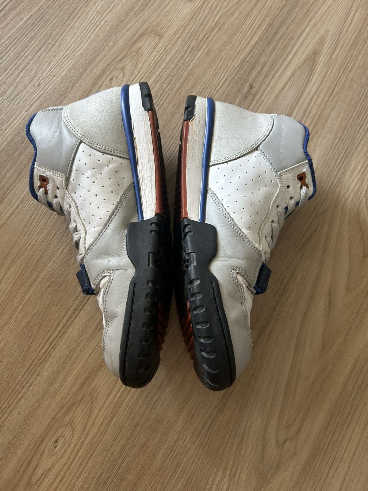 Nike RARE 2003 Nike Air Trainer Brooklyn Nets Size US 10.5 / EU 43-44 - 6 Thumbnail