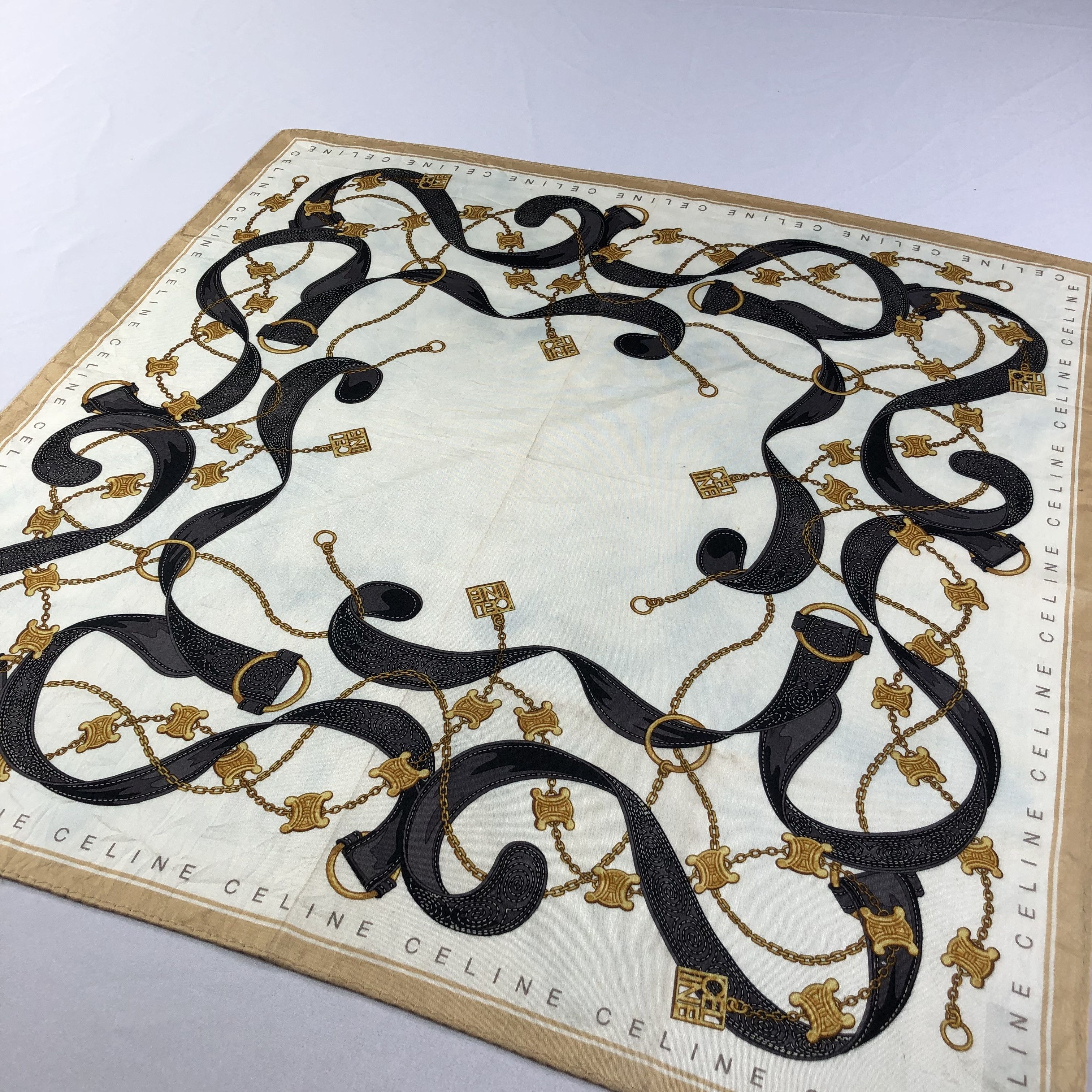 Japanese Brand Celine Gold Chains Handkerchief Neckerchief Bandana H2076 Size ONE SIZE - 3 Thumbnail
