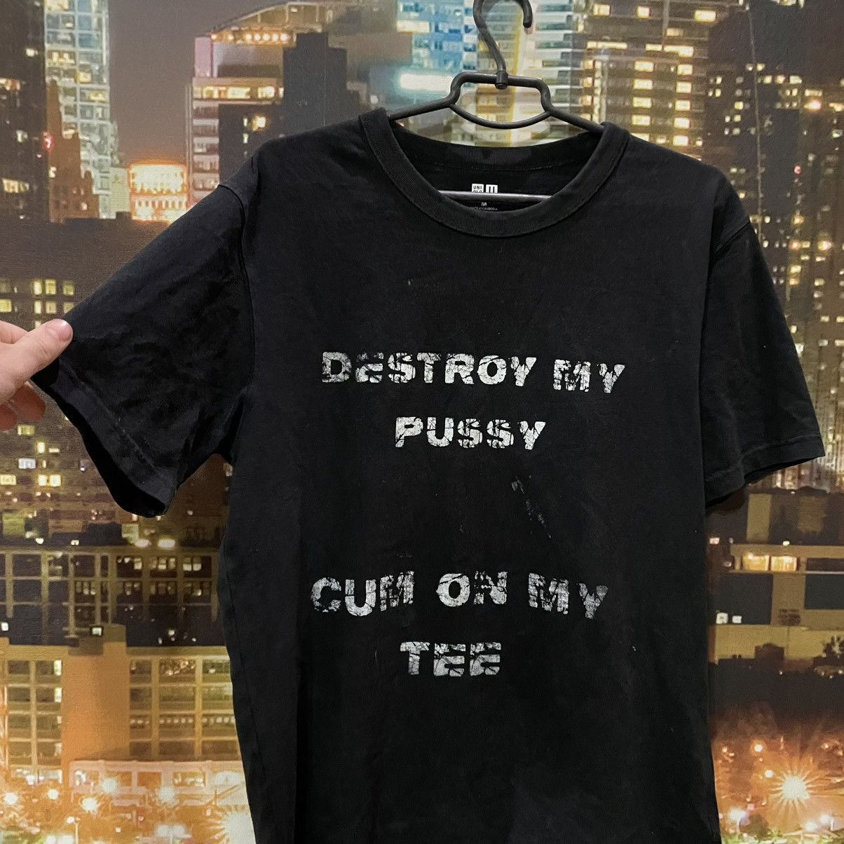 Band Tees VINTAGE 90S CUM ON MY TEE FUNNY BAND ROCK PORN STAR TEE Y2K Size US M / EU 48-50 / 2 - 4 Thumbnail