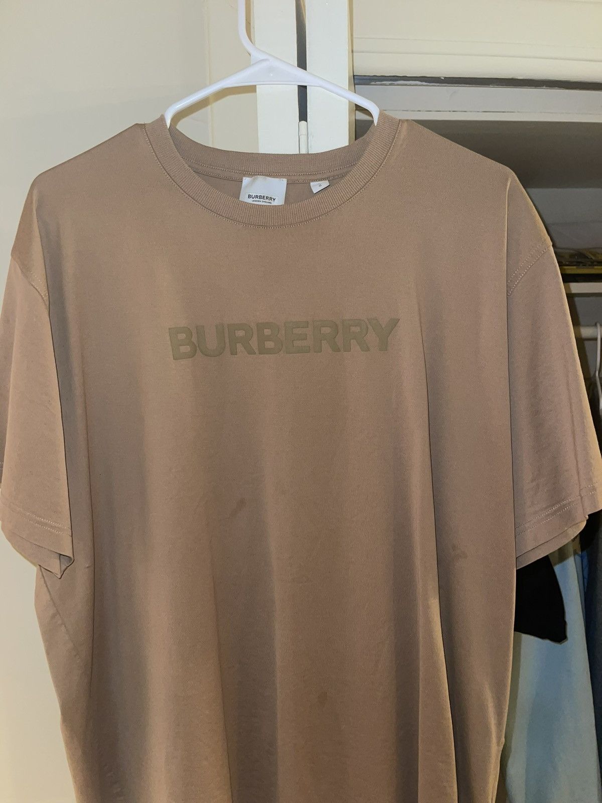 Burberry BURBERRY Logo Print T-shirt Size US L / EU 52-54 / 3 - 3 Thumbnail