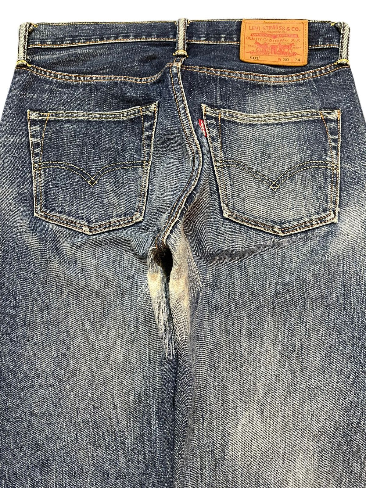 Levi's Vintage Levis 501 Blue Faded Wash Distress Style Loose Jeans Size US 29 - 5 Thumbnail