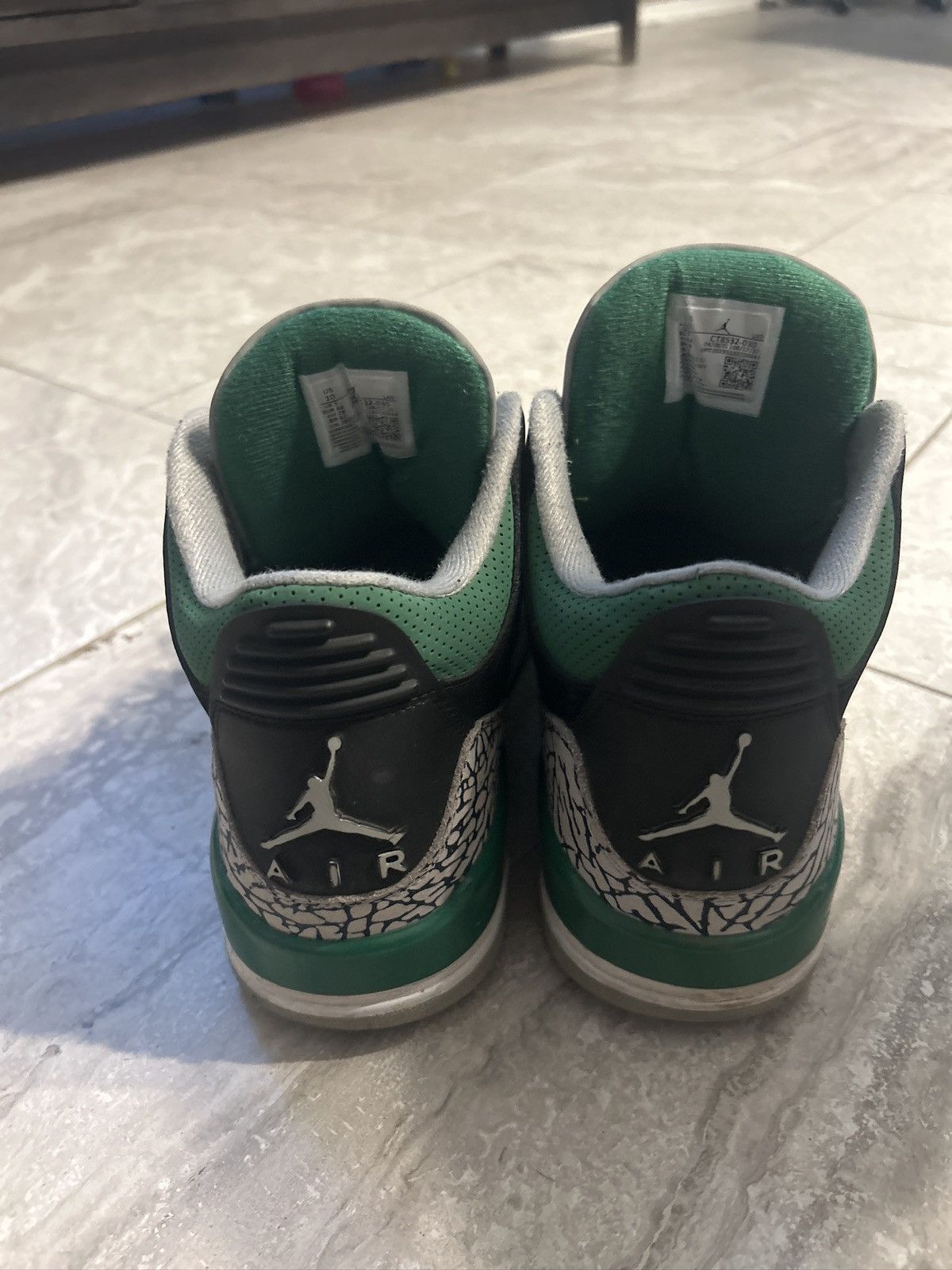 Jordan Brand Pine Green jordan 3s Size US 10 / EU 43 - 4 Thumbnail
