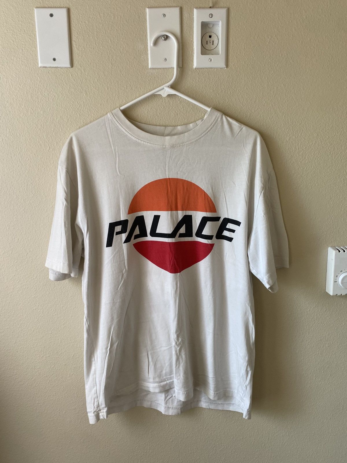 Palace Palace Sol Tee Size US L / EU 52-54 / 3 - 1 Thumbnail
