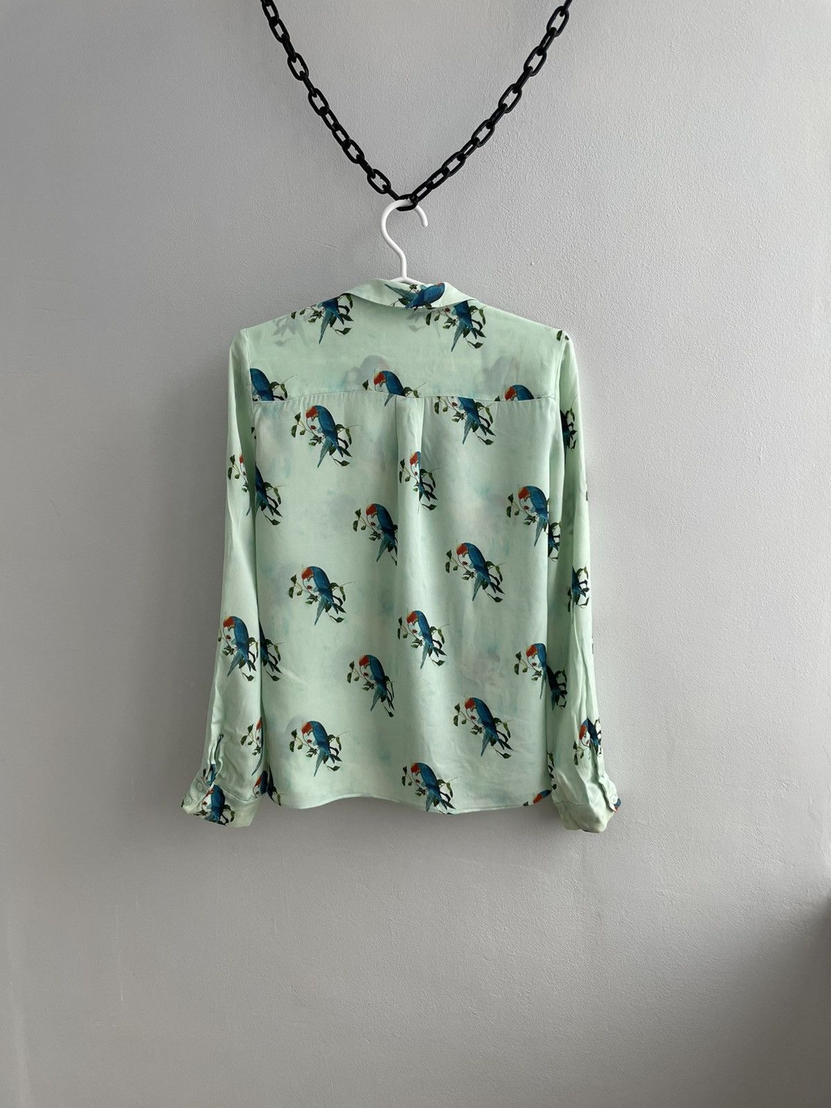 Alice + Olivia Alice + Olivia Long Sleeve Button Front Silk Blend Blouse Size S / US 4 / IT 40 - 11 Thumbnail