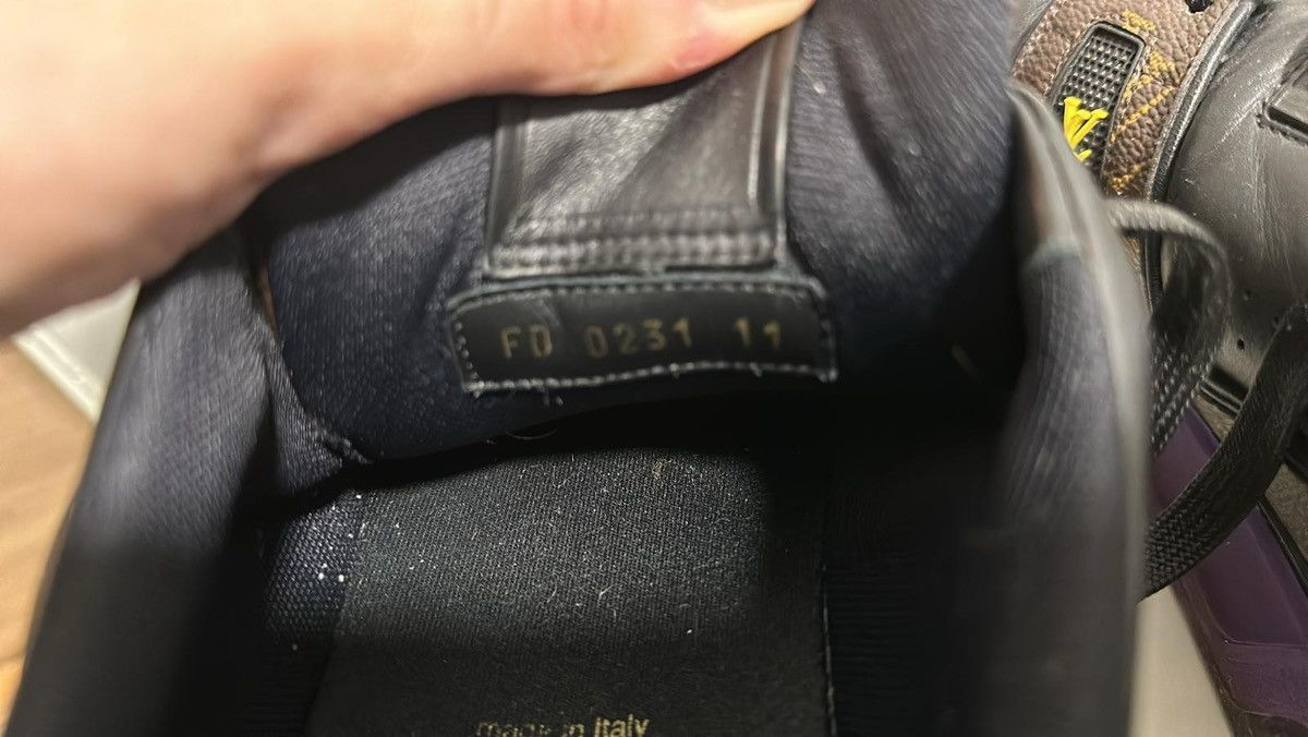Louis Vuitton LOUIS VUITTON TRAINER MONOGRAM PURPLE Size US 11 / EU 44 - 4 Thumbnail