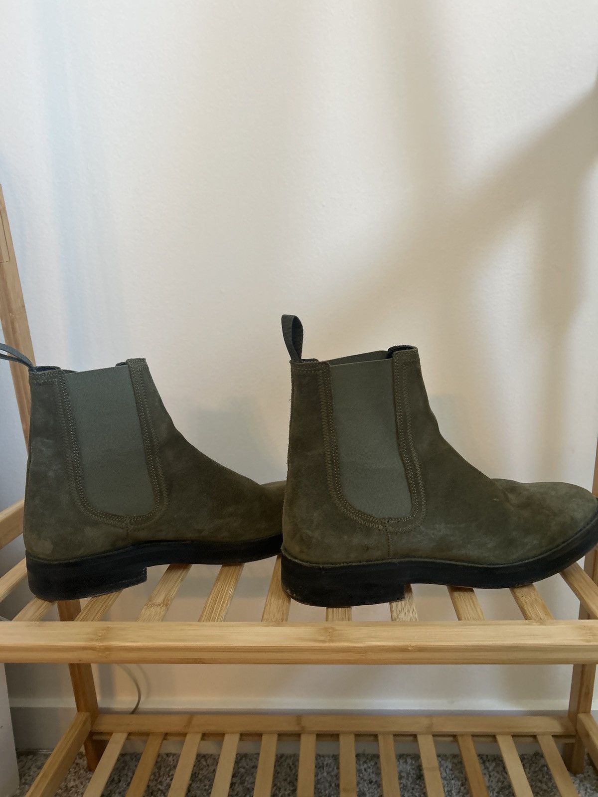 Yeezy Yeezy Season 6 Green Suede Chelsea Boots 11 US Men’s Size US 11 / EU 44 - 5 Thumbnail