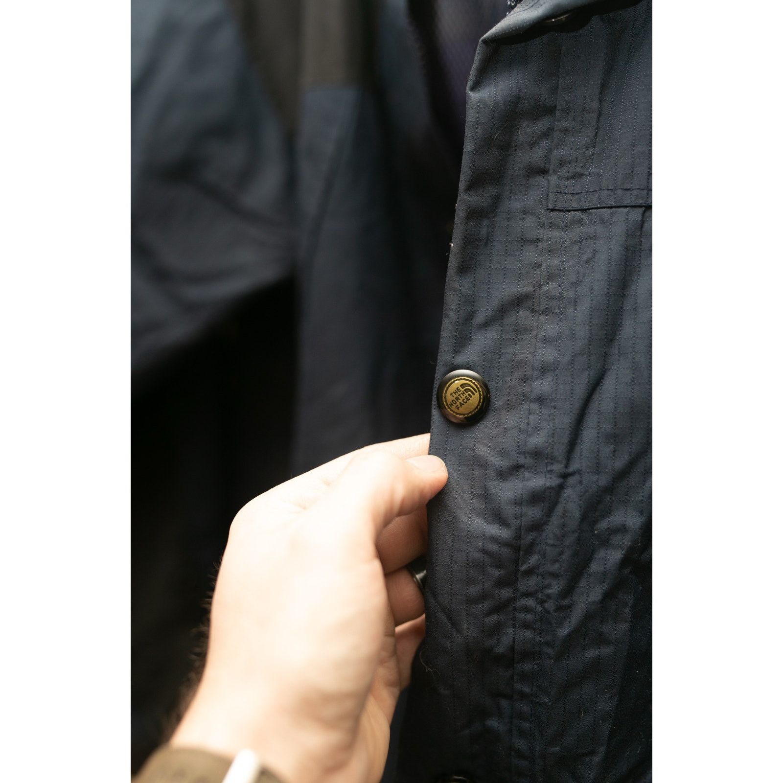 The North Face VTG 90s The North Face Mountain Light GORE-TEX Jacket Size L Size US L / EU 52-54 / 3 - 4 Thumbnail