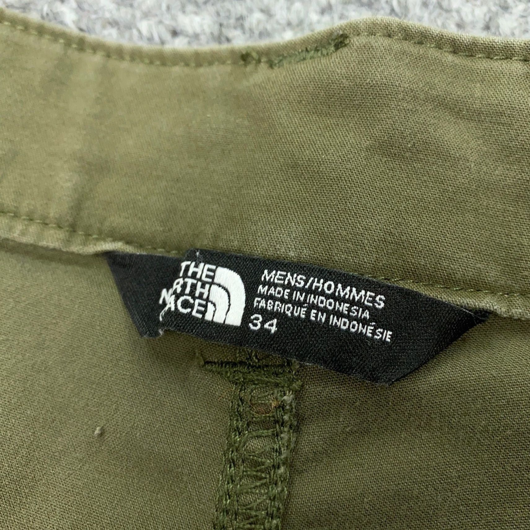 The North Face The North Face Trail Shorts Men 34 Green Canvas Stretch Outdoor Pockets 9in Inseam Mens Size US 34 / EU 50 - 7 Thumbnail