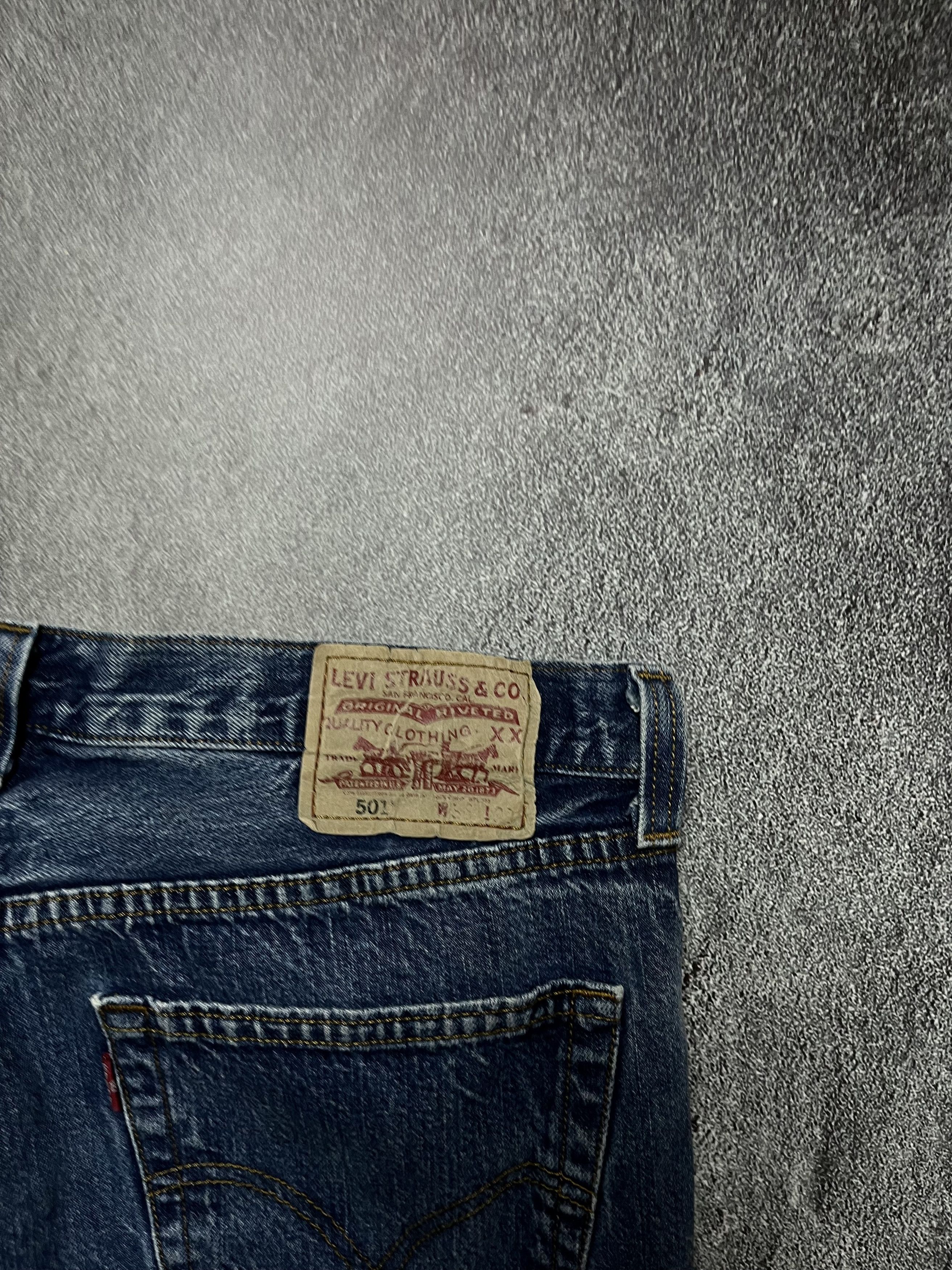 Levi's Vintage Jeans Levi’s 501 Bootcut Flared Big Logo 36/30 Size US 36 / EU 52 - 4 Thumbnail