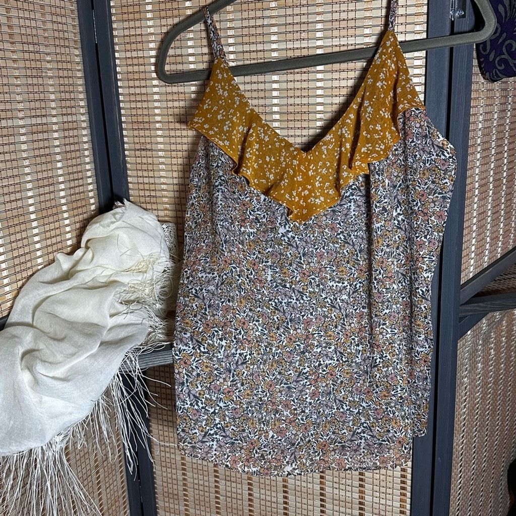 Banana Republic Banana Republic Small Floral Print Cami w/ Adjustable Straps Size S / US 4 / IT 40 - 1 Thumbnail