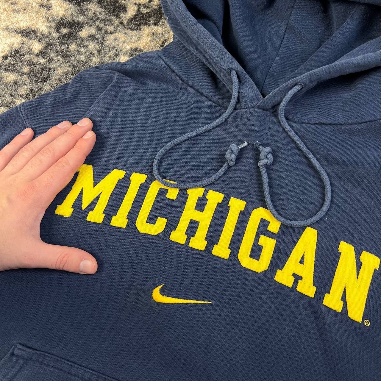 Nike Nike Michigan State Swoosh Big Logo Vintage Y2K Hoodie Size US M / EU 48-50 / 2 - 4 Thumbnail