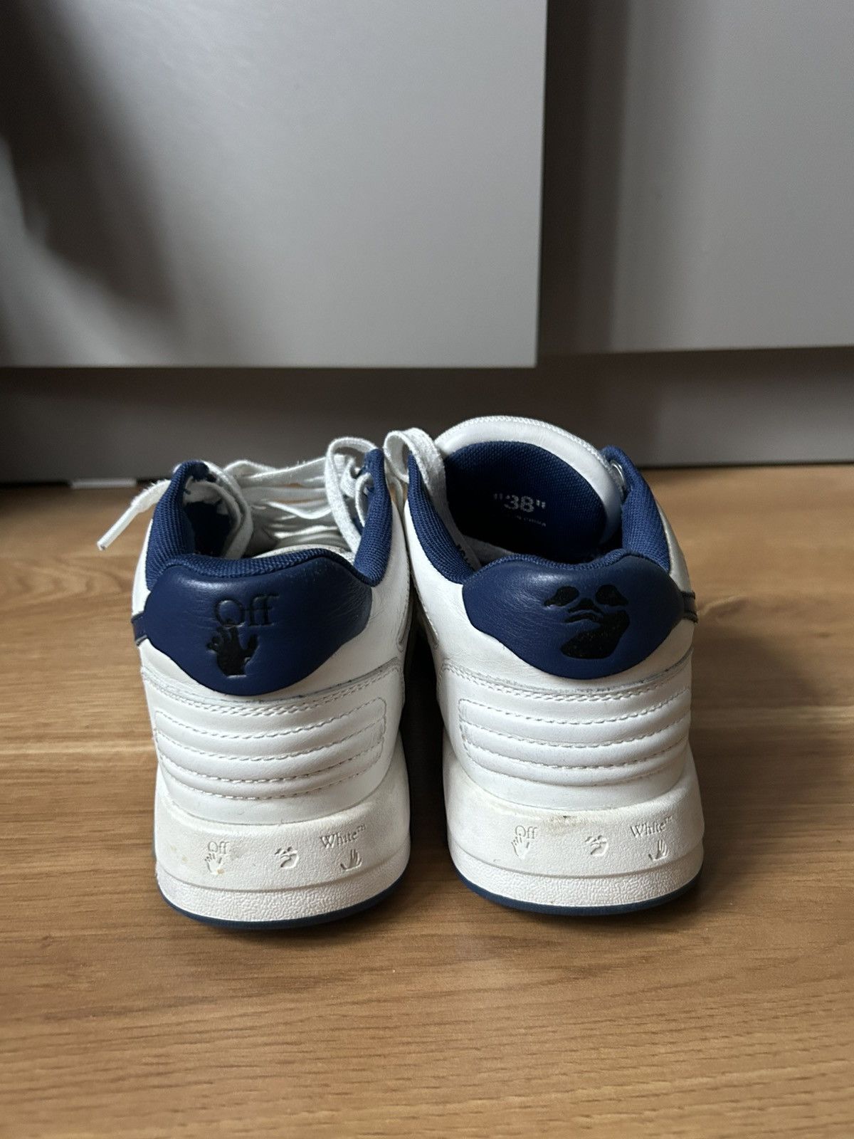 Off-White off white Size US 5.5 / EU 38 - 4 Thumbnail