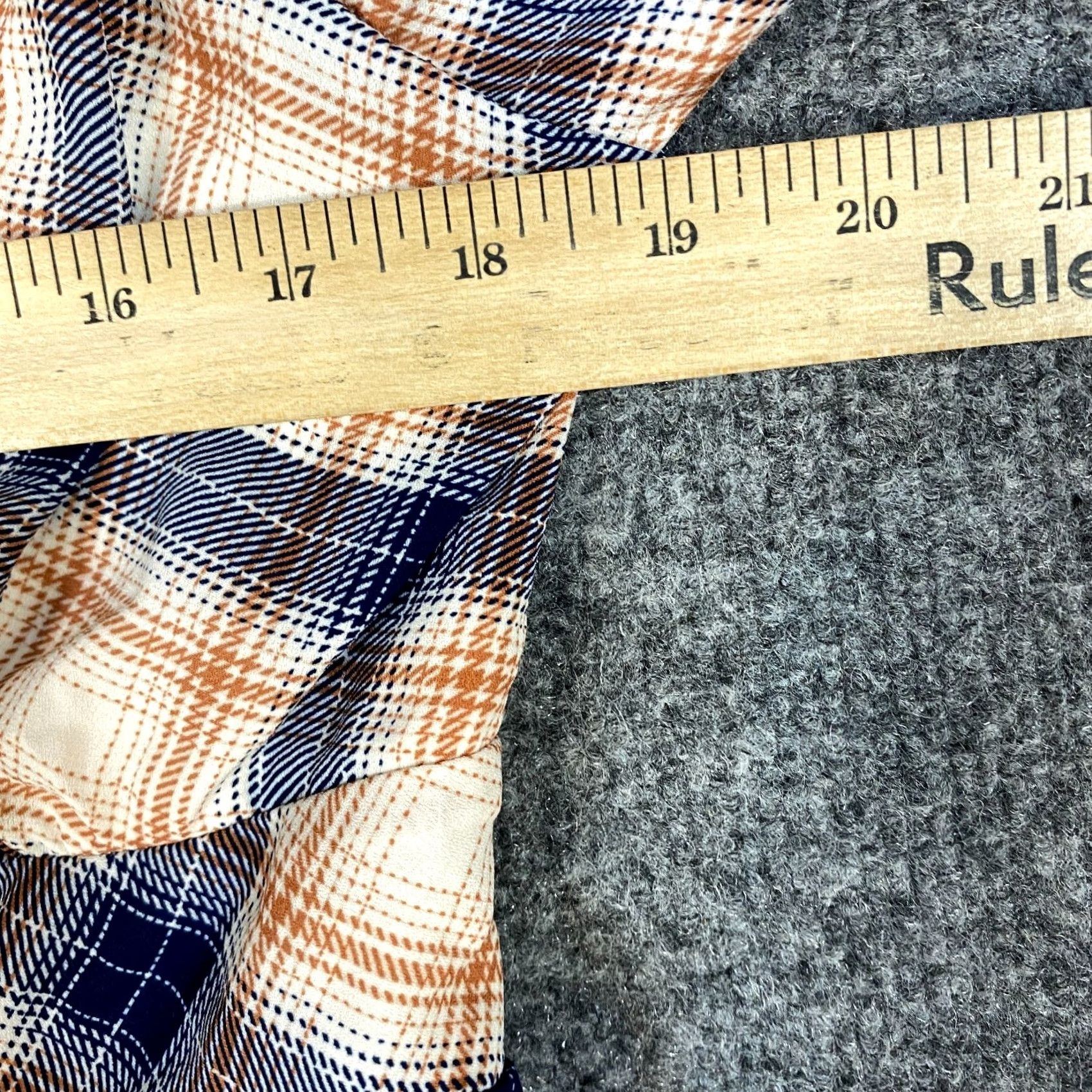 Vintage Francesca's Blue Rain Dress 1X Ivory Plaid Mini Lined Wrap Dress Women Plus Short Sleeve Size XL / US 12-14 / IT 48-50 - 3 Thumbnail