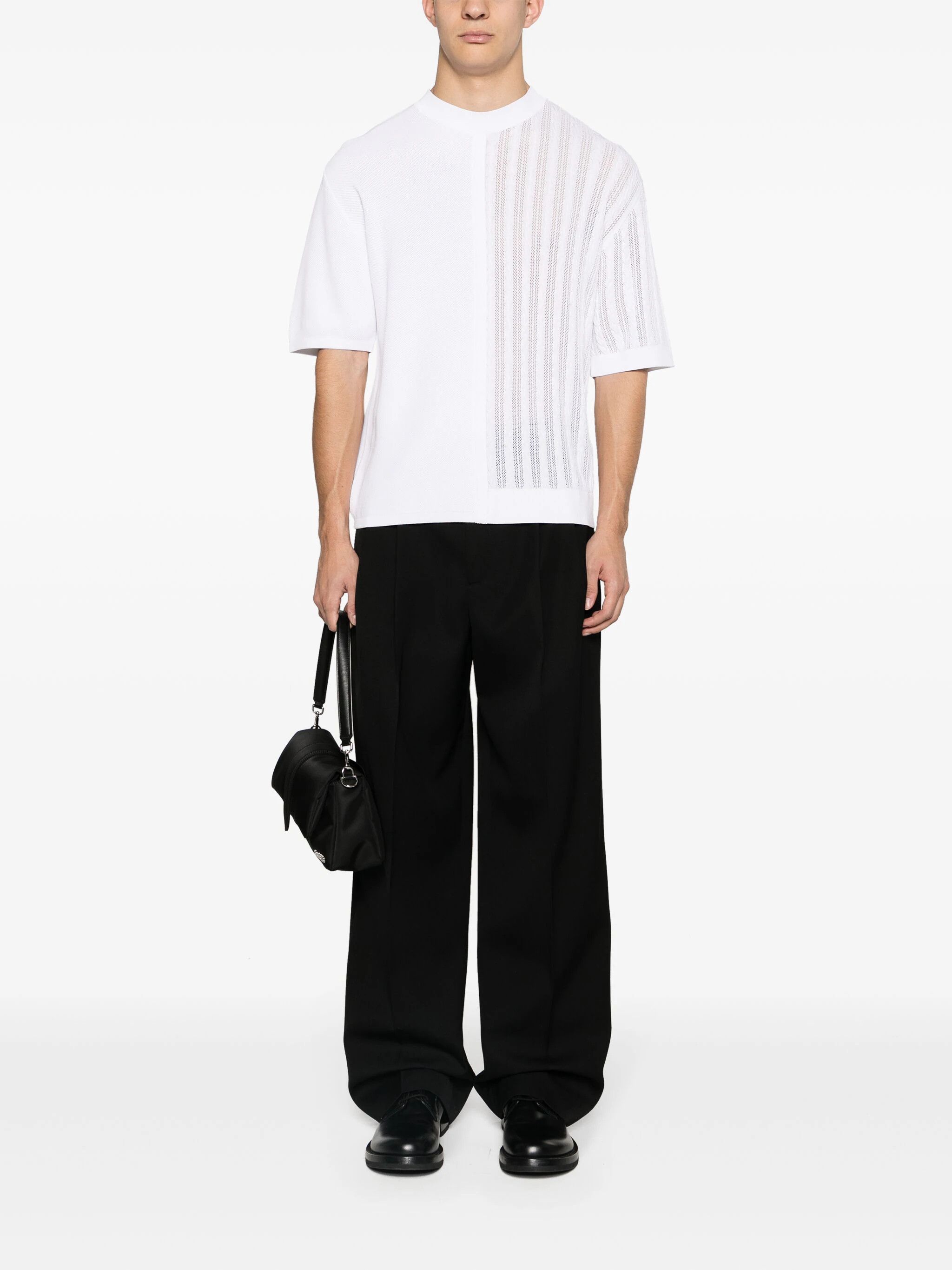 Jacquemus o1s22i1n1024 Knit Short Sleeve T-Shirt in White Size US M / EU 48-50 / 2 - 2 Thumbnail