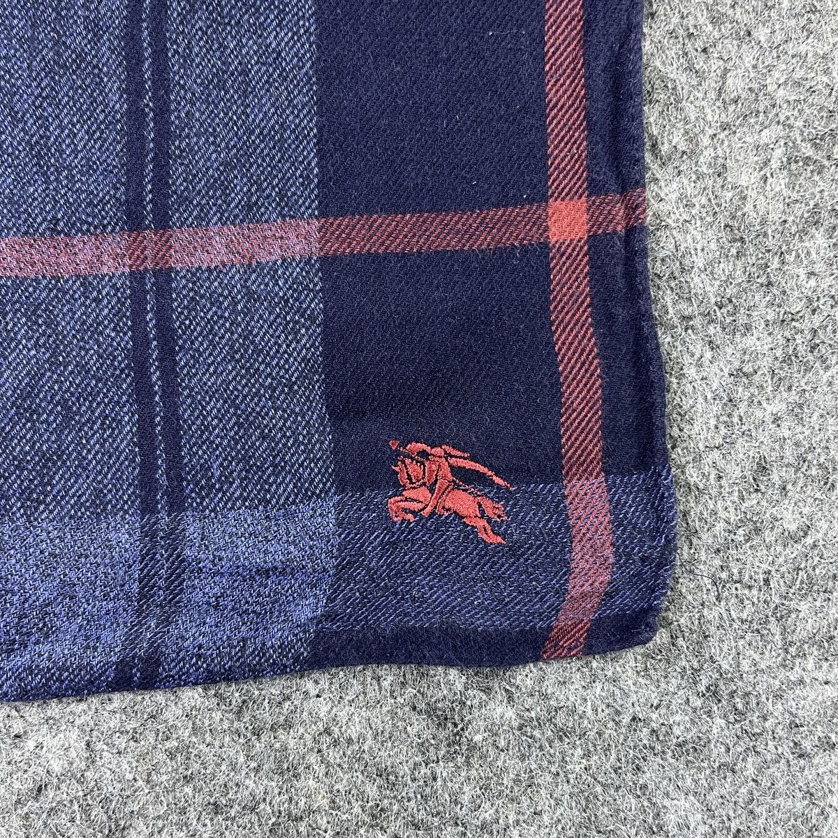 Burberry Vintage Burberrys Handkerchief / Bandana / Neckerchief B674 Size ONE SIZE - 2 Thumbnail