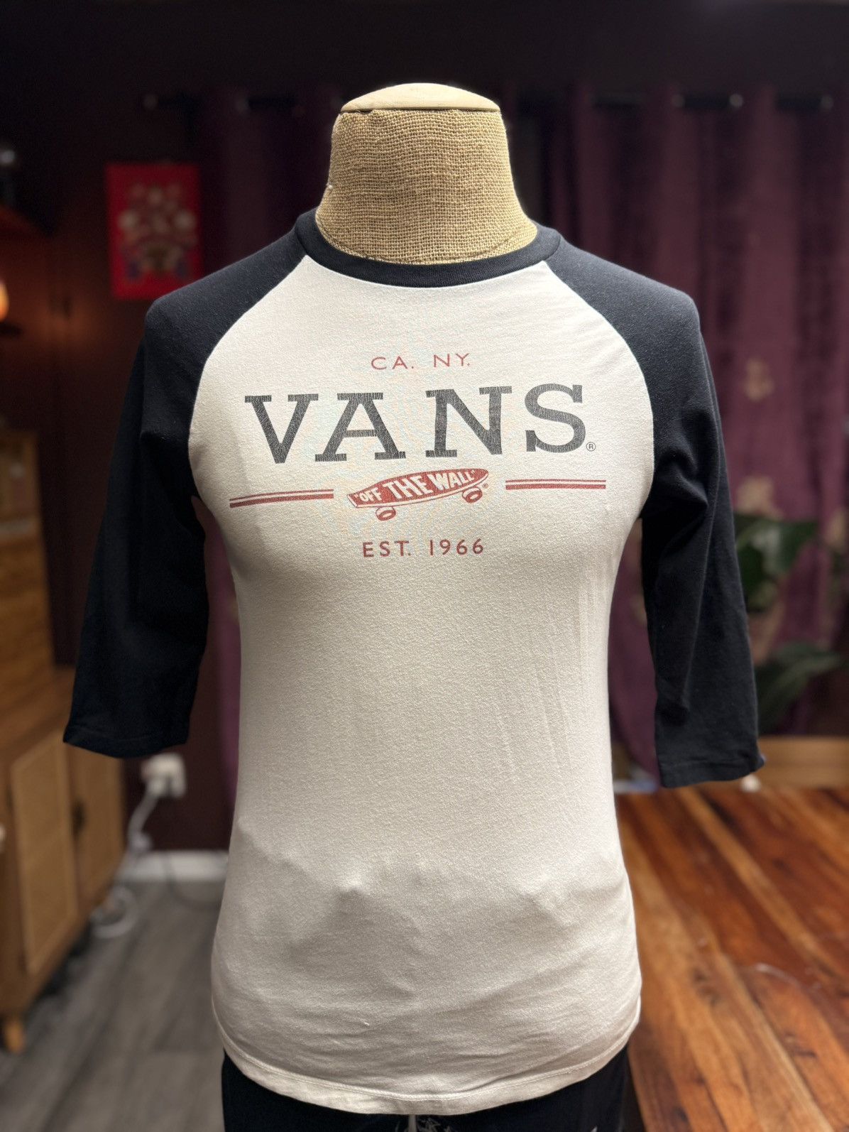 Vans VANS Baseball Tee – Classic Style, Timeless Edge (Size S) Size US S / EU 44-46 / 1 - 1 Thumbnail
