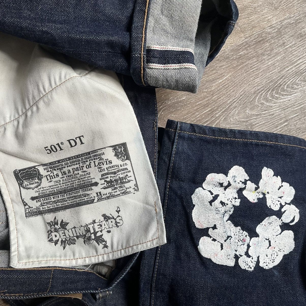 DENIM TEARS × Levi's levi denim tears selvedge wreath jeans Size US 34 / EU 50 - 8 Thumbnail