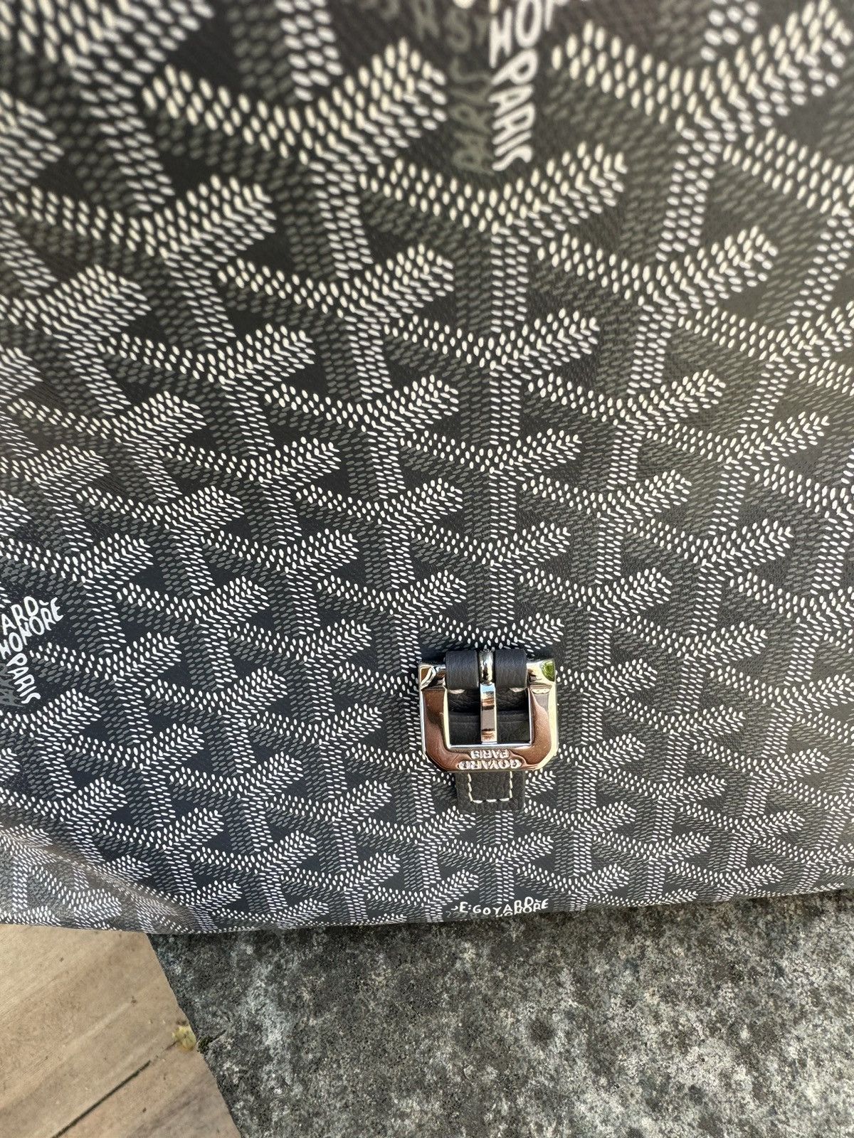 Goyard Messager Capétien MM Size ONE SIZE - 3 Thumbnail
