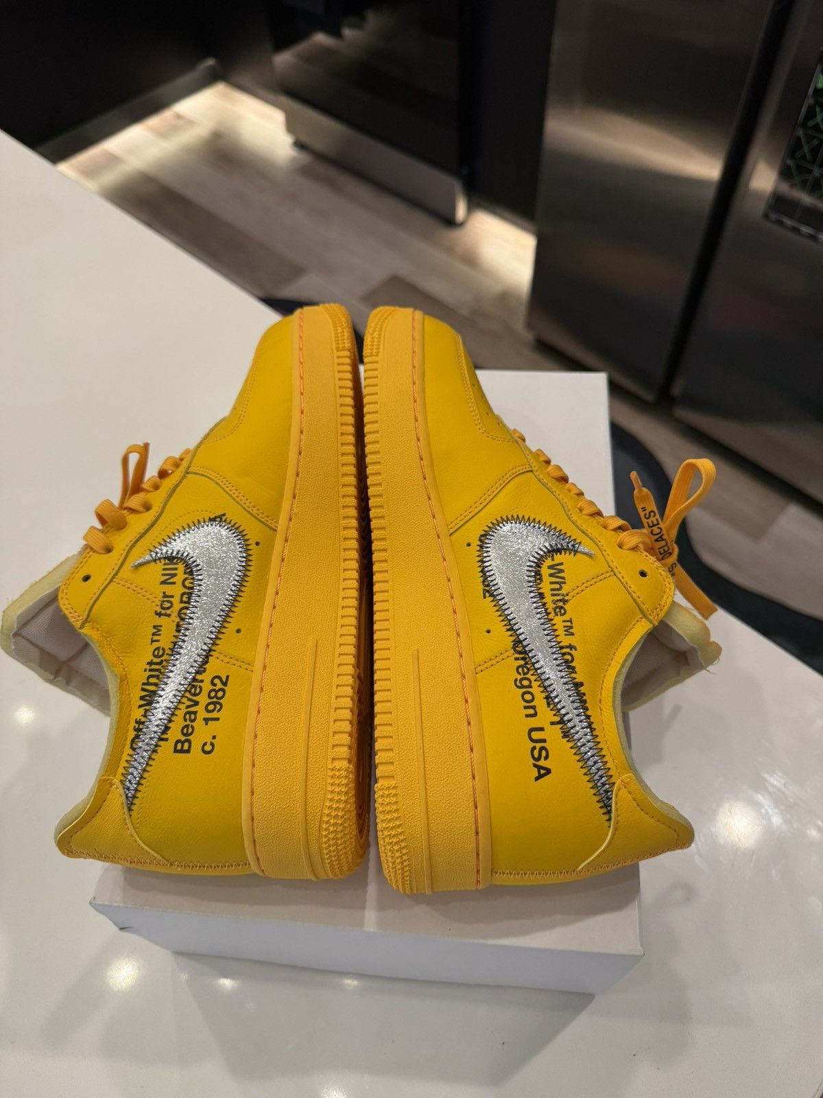 Nike × Off-White Nike Air Force 1 x Off White Size US 9 / EU 42 - 4 Thumbnail
