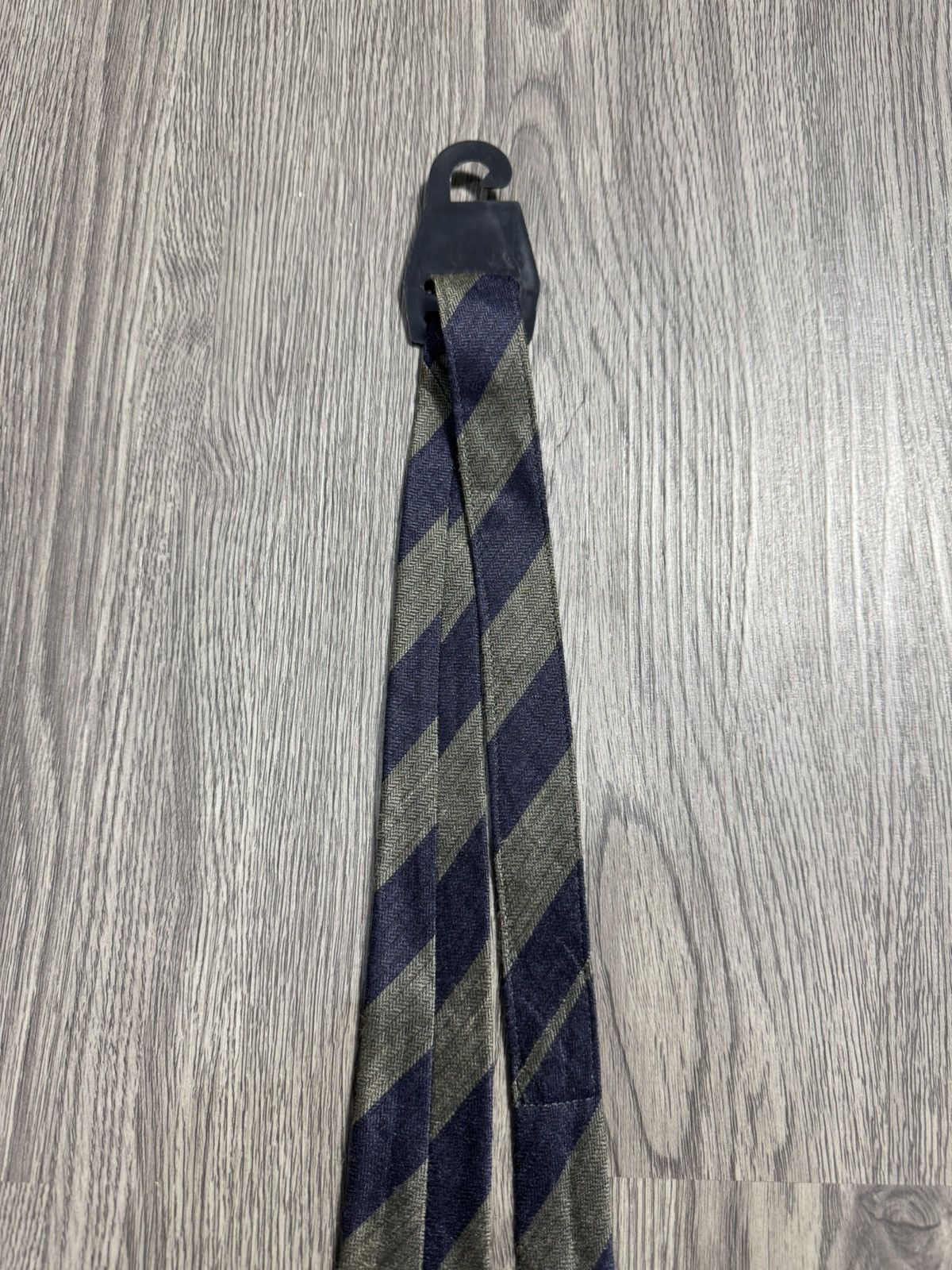 Comme des Garcons Comme des Garcons Strip Silk Tie Size ONE SIZE - 5 Thumbnail