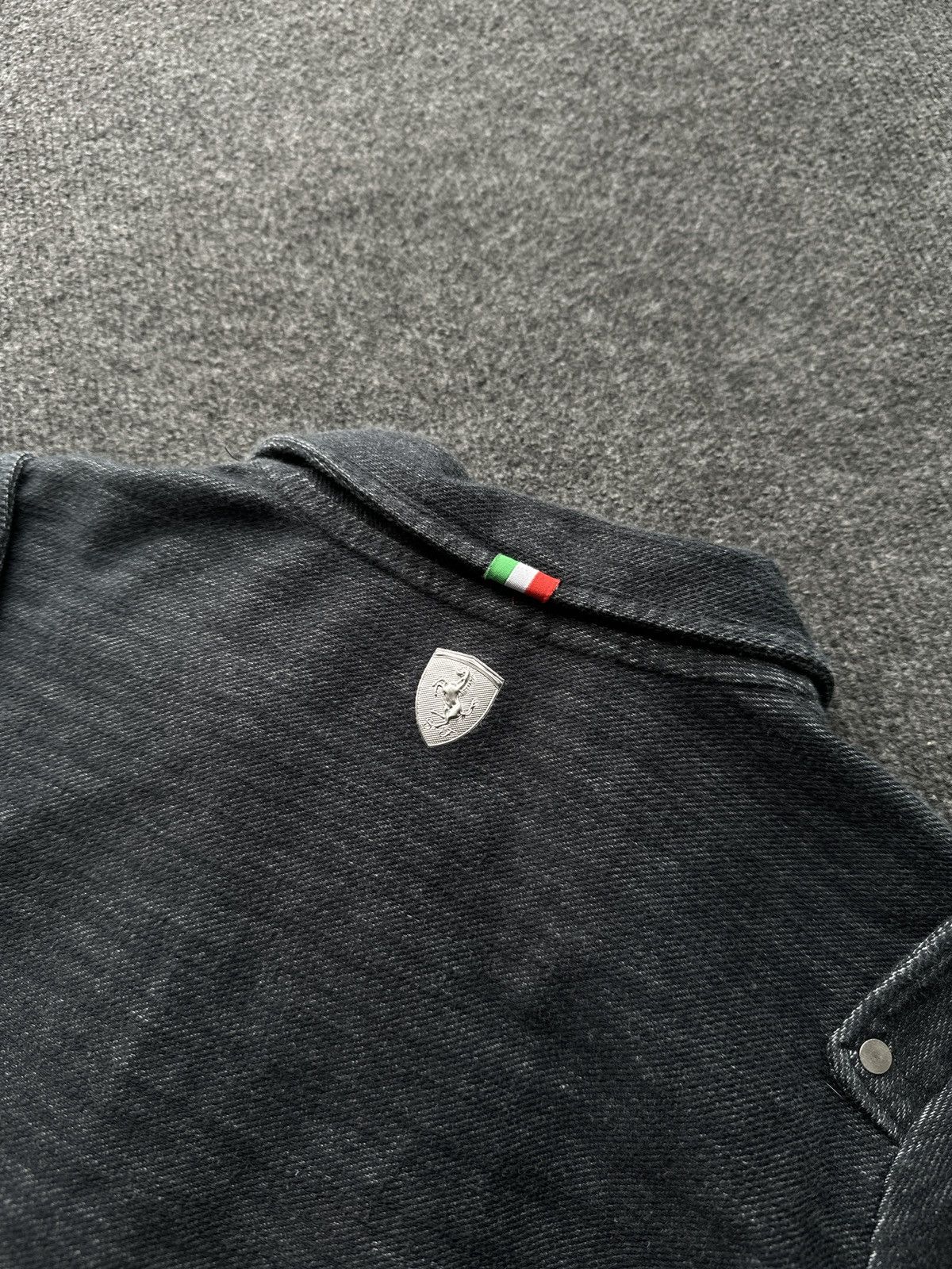 Ferrari × Puma 🚨Y2K Rare PUMA x FERRARI OFFICIAL Jacket LUXURY CAR Size S / US 4 / IT 40 - 14 Thumbnail