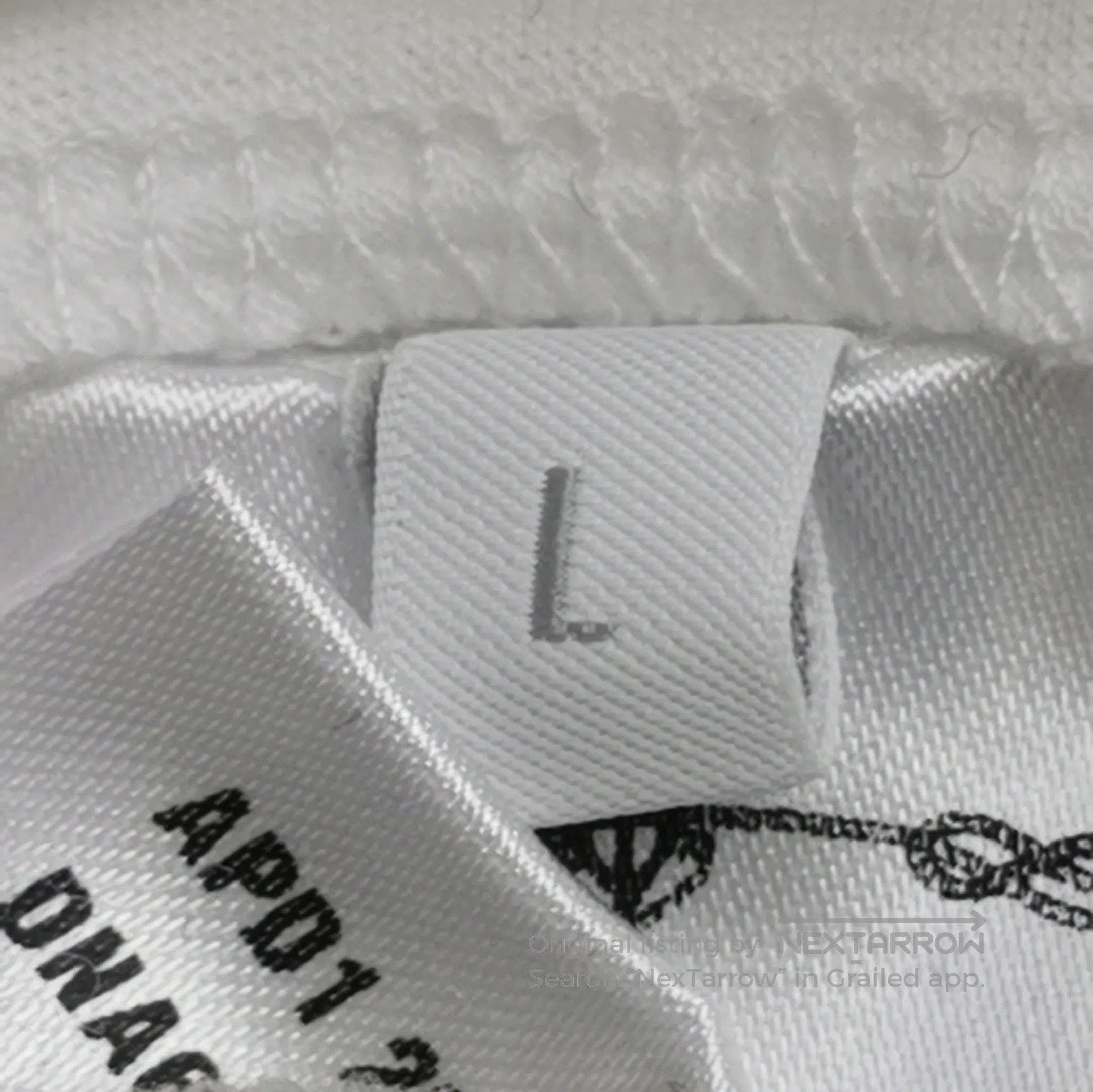 Prada Prada Classic Cotton Crew Neck T. Size L / US 10 / IT 46 - 4 Thumbnail