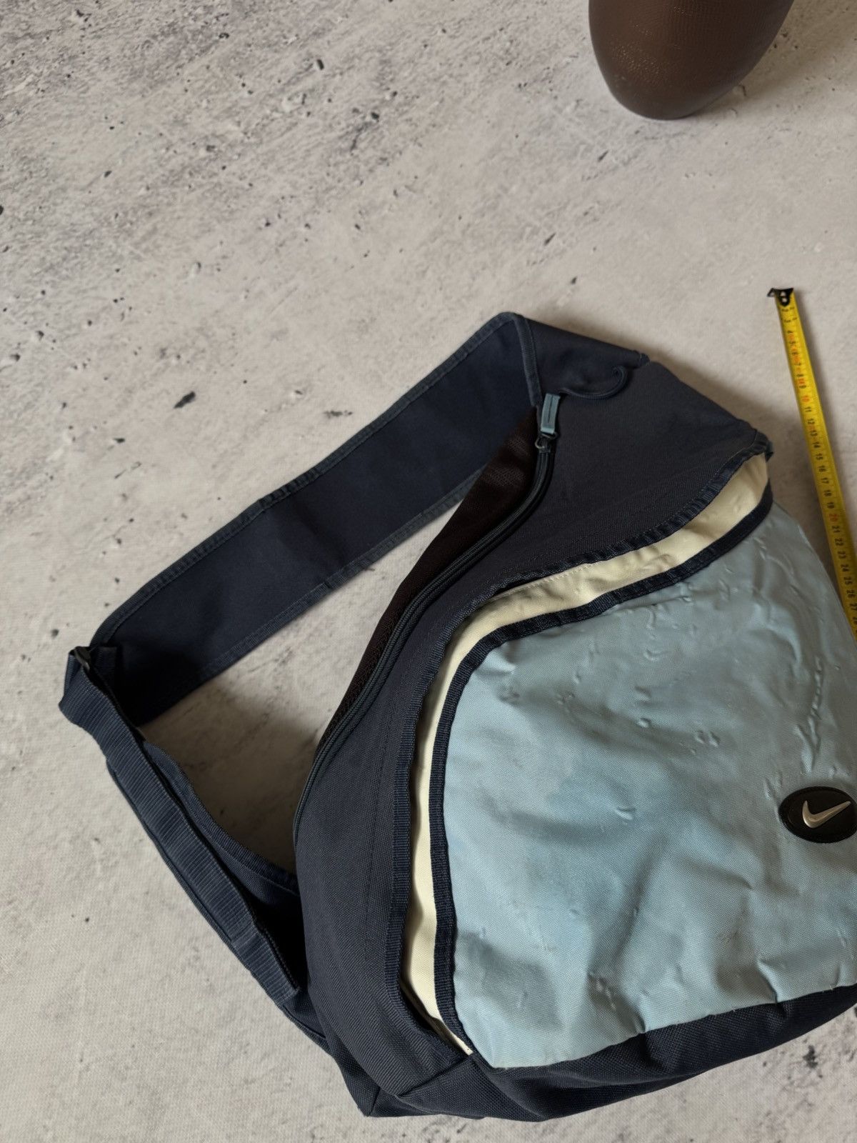 Nike × Vintage NIKE VINTAGE BASIC LOGO 00s 90s PINTEREST STYLE SLING BAG Size ONE SIZE - 4 Thumbnail