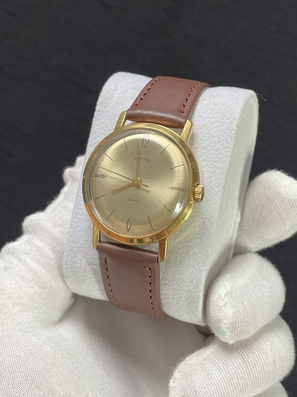 Vintage Vintage Watch Vostok Soviet USSR Mechanical Retro 1970s Size ONE SIZE - 3 Thumbnail