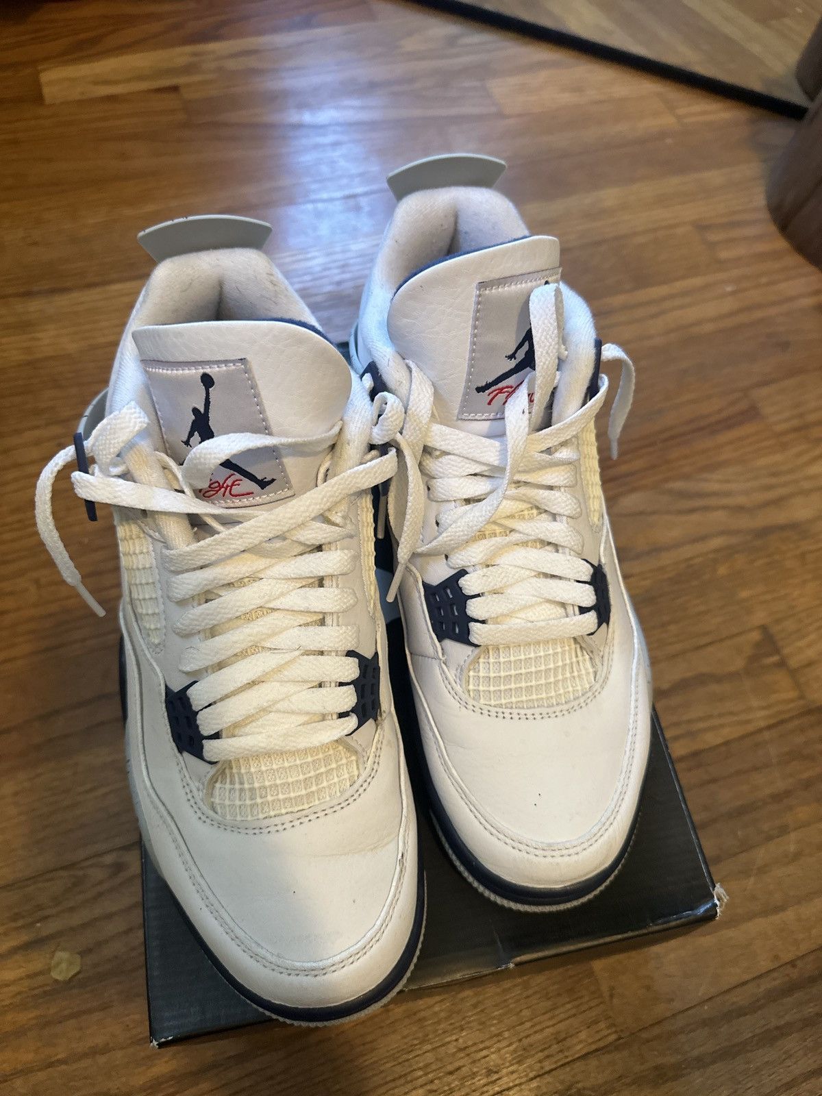 Jordan Brand JORDAN 4 RETRO 'MIDNIGHT NAVY' Size US 9 / EU 42 - 5 Thumbnail