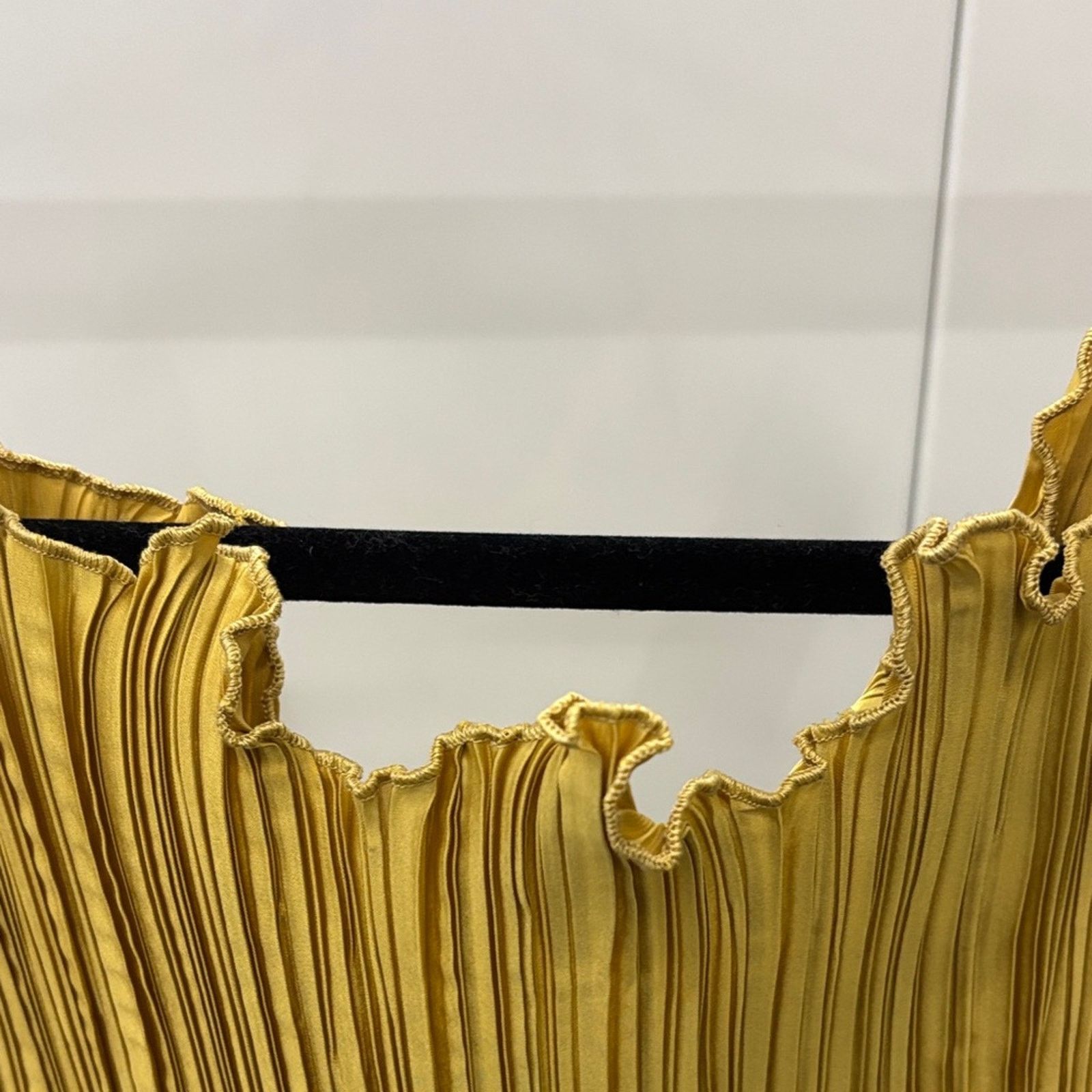 Other NWT Daphne Valente Golden Yellow Ruffled Tank Top One Size Size ONE SIZE - 6 Thumbnail