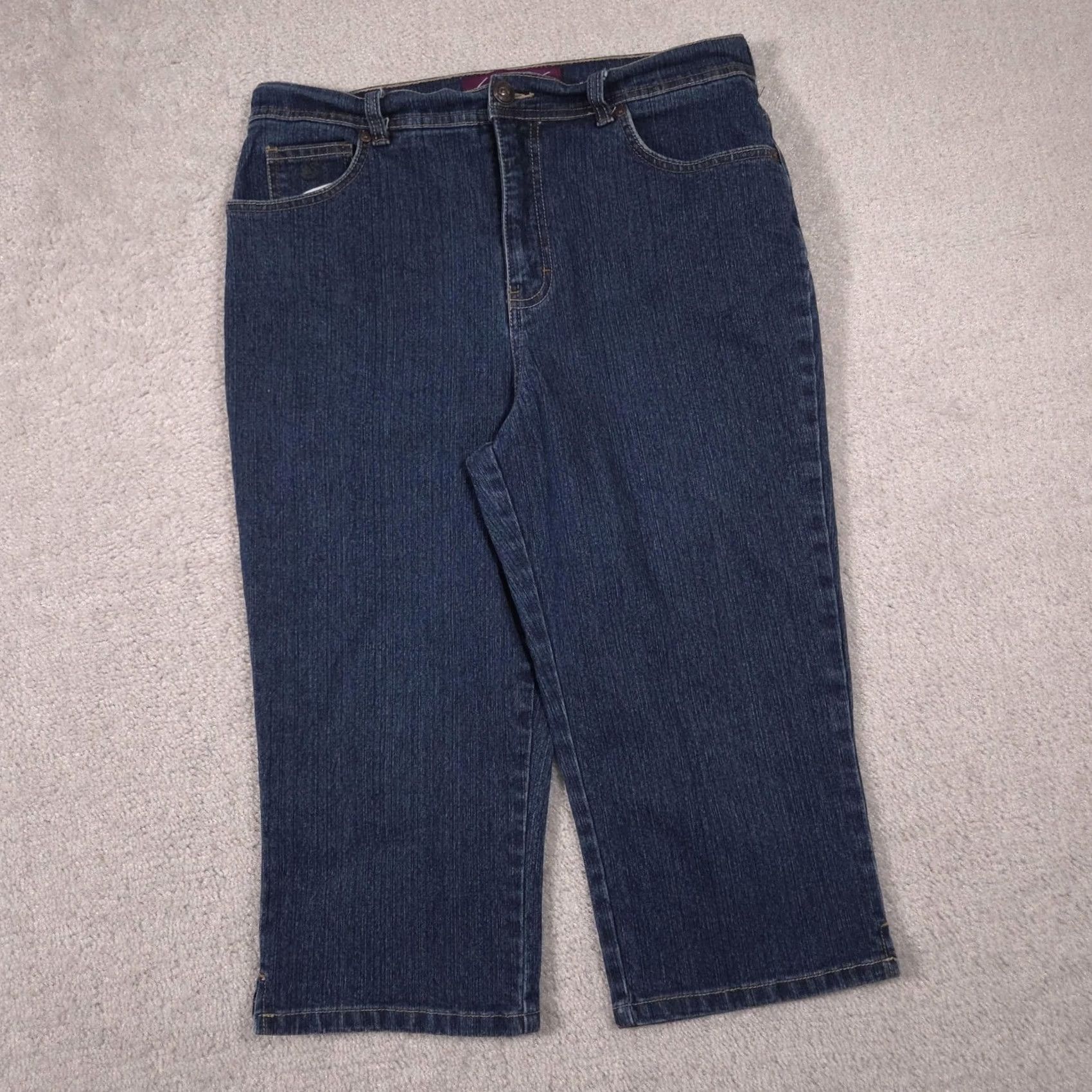 Gloria Vanderbilt Gloria Vanderbilt Amanda Capri Jeans Womens 10 Blue Medium High Rise Stretch Jeans Capris 5-Pocket Denim Cotton Polyester Spandex Shirt-ável? Size 32" / US 10 / IT 46 - 3 Thumbnail
