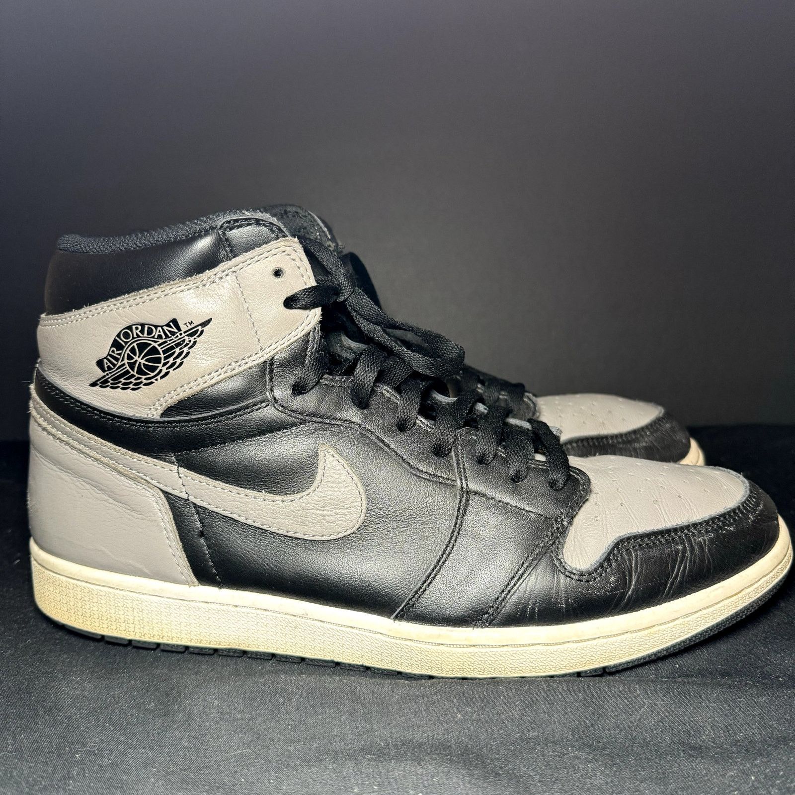 Jordan Brand × Nike Size 13 - Air Jordan 1 Retro High OG Shadow 2018 Men's Shoes Size US 13 / EU 46 - 1 Thumbnail
