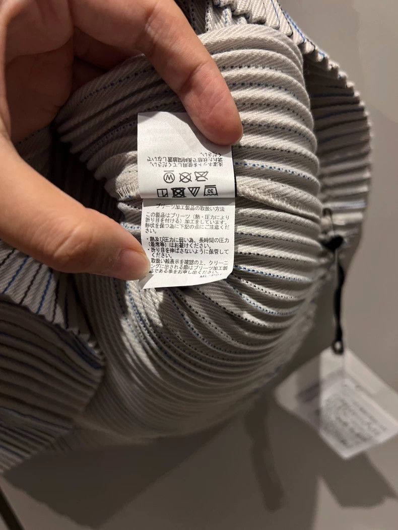 Issey Miyake Issey Miyake Light grey pleated vest Size M / US 6-8 / IT 42-44 - 7 Thumbnail