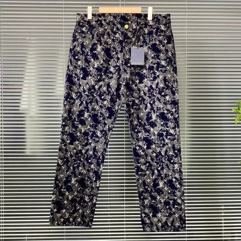 Louis Vuitton LOUIS VUITTON Flocking presbyopia full print jeans 2504-Nex Size US 34 / EU 50 - 1 Thumbnail