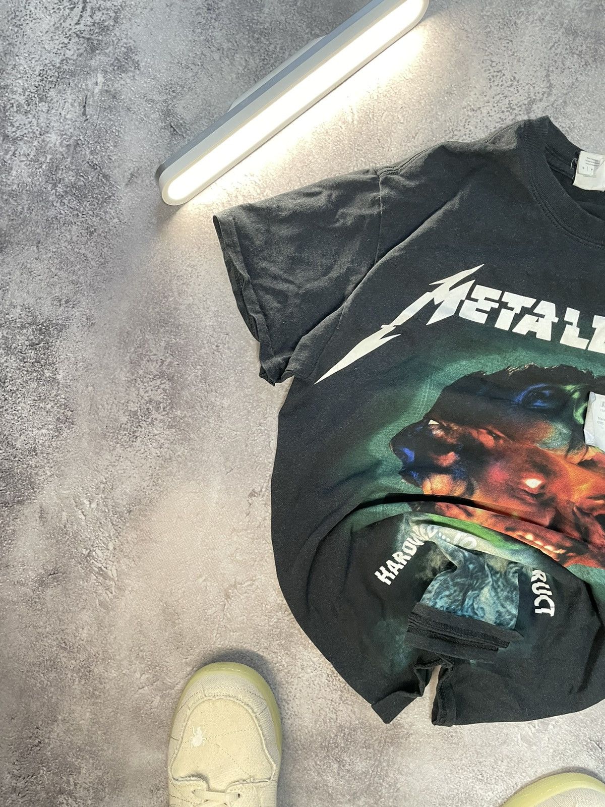 Metallica Metallica Hardwired Worldwired Tour TShirt Official Band Tee Size US S / EU 44-46 / 1 - 3 Thumbnail