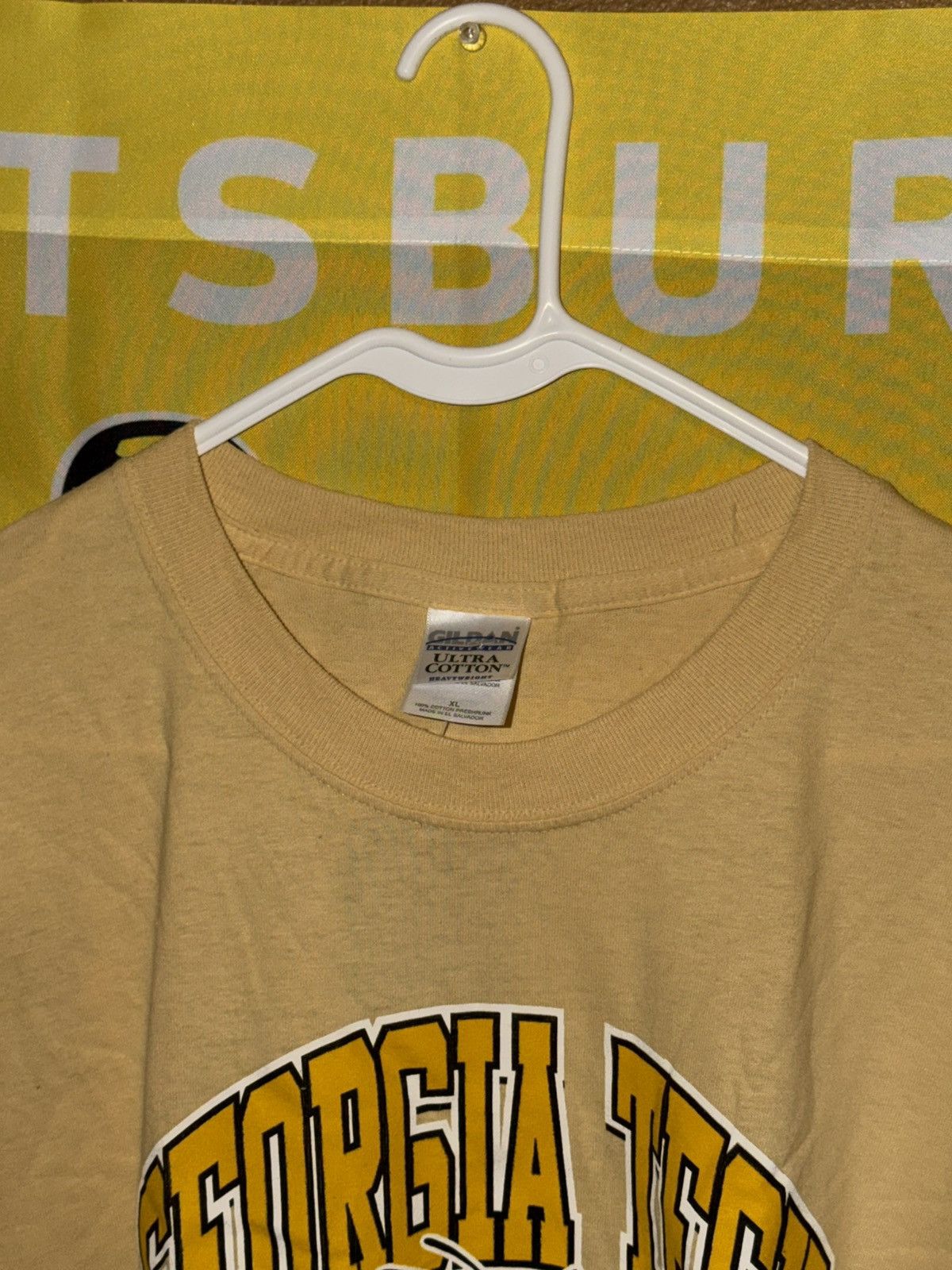 Gildan Southland Graphics Gildan Georgia Tech Yellowjackets Shirt Size US XL / EU 56 / 4 - 8 Thumbnail